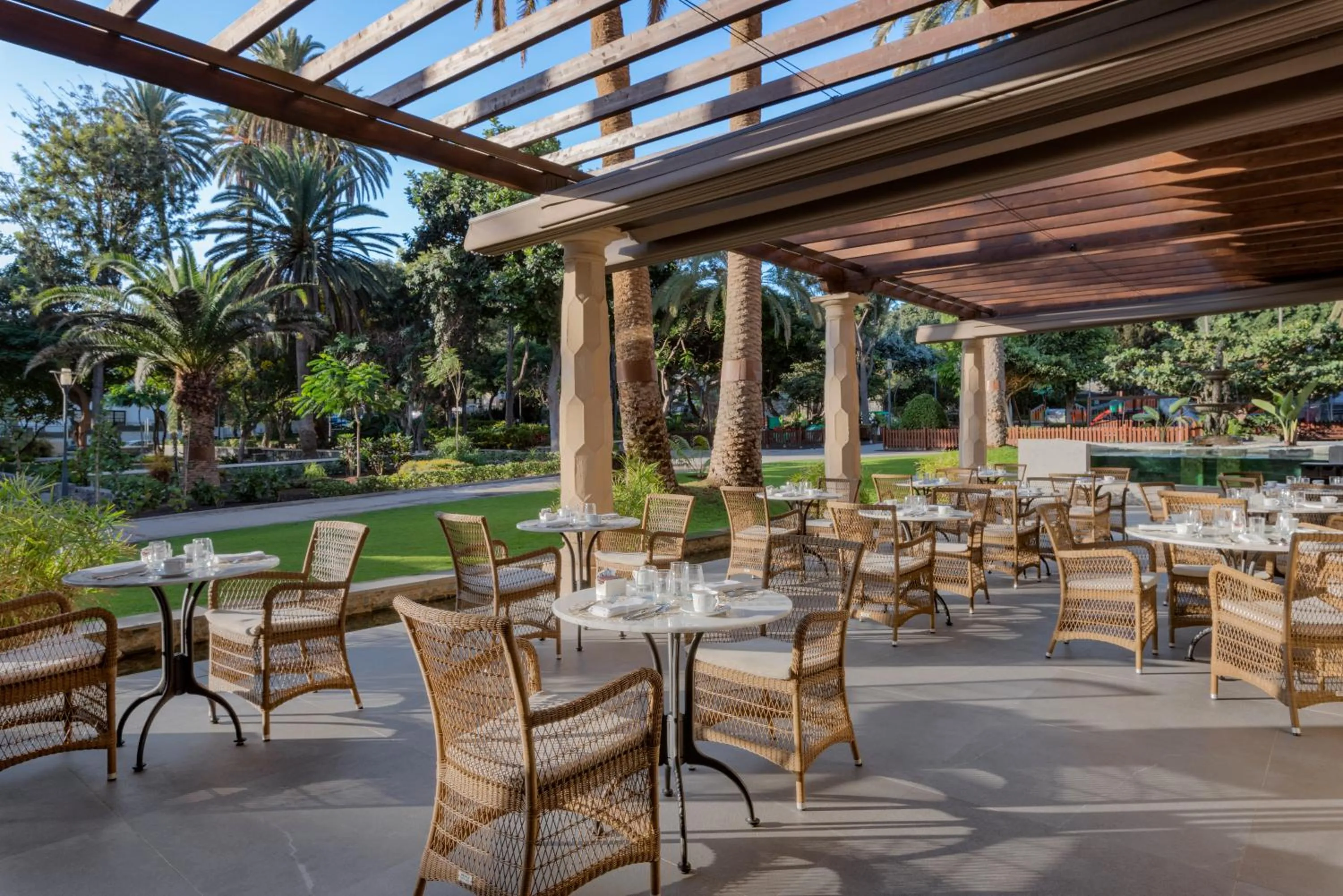 Restaurant/places to eat in Santa Catalina, a Royal Hideaway Hotel