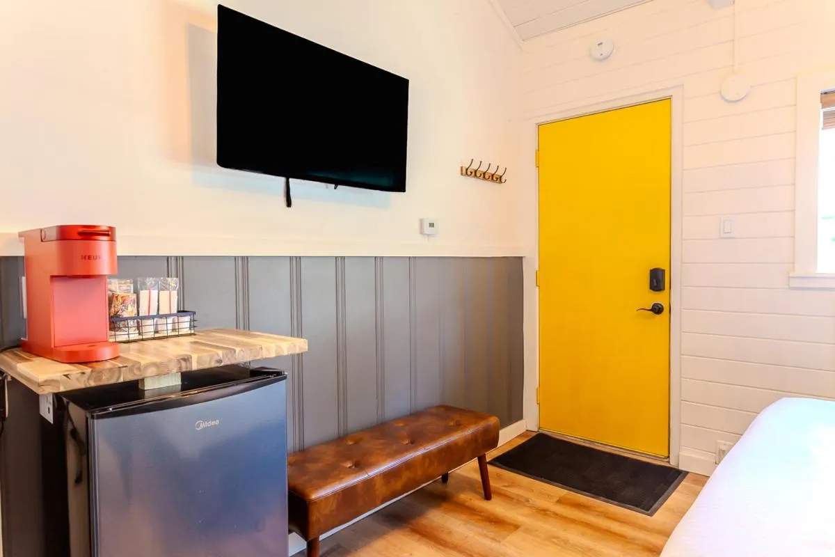 Bed in Tahoe Mountain Inn