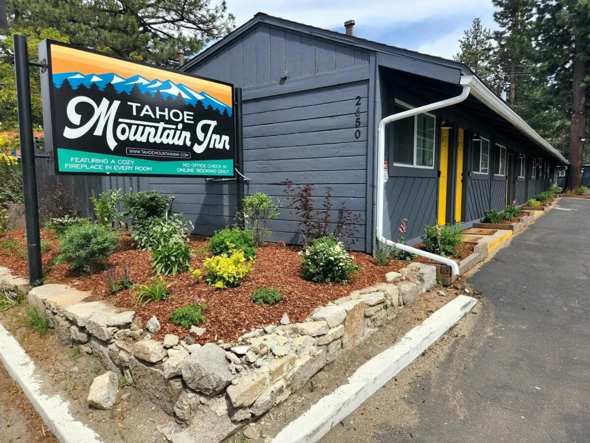 Property building in Tahoe Mountain Inn