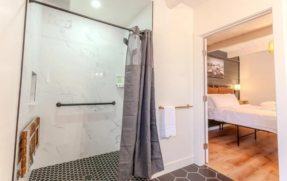 Bed in Tahoe Mountain Inn