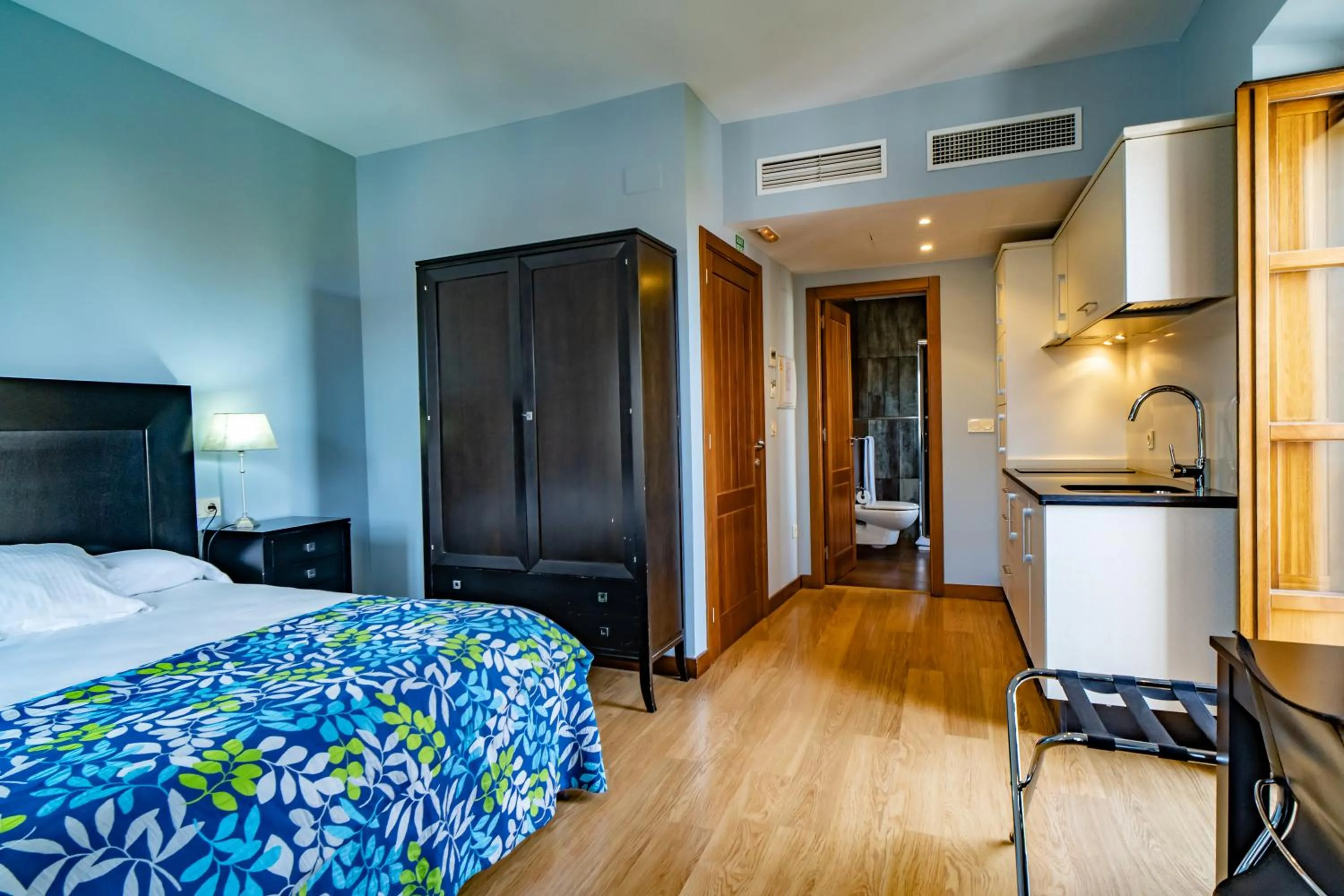 Bed in Hotel Alfonso IX