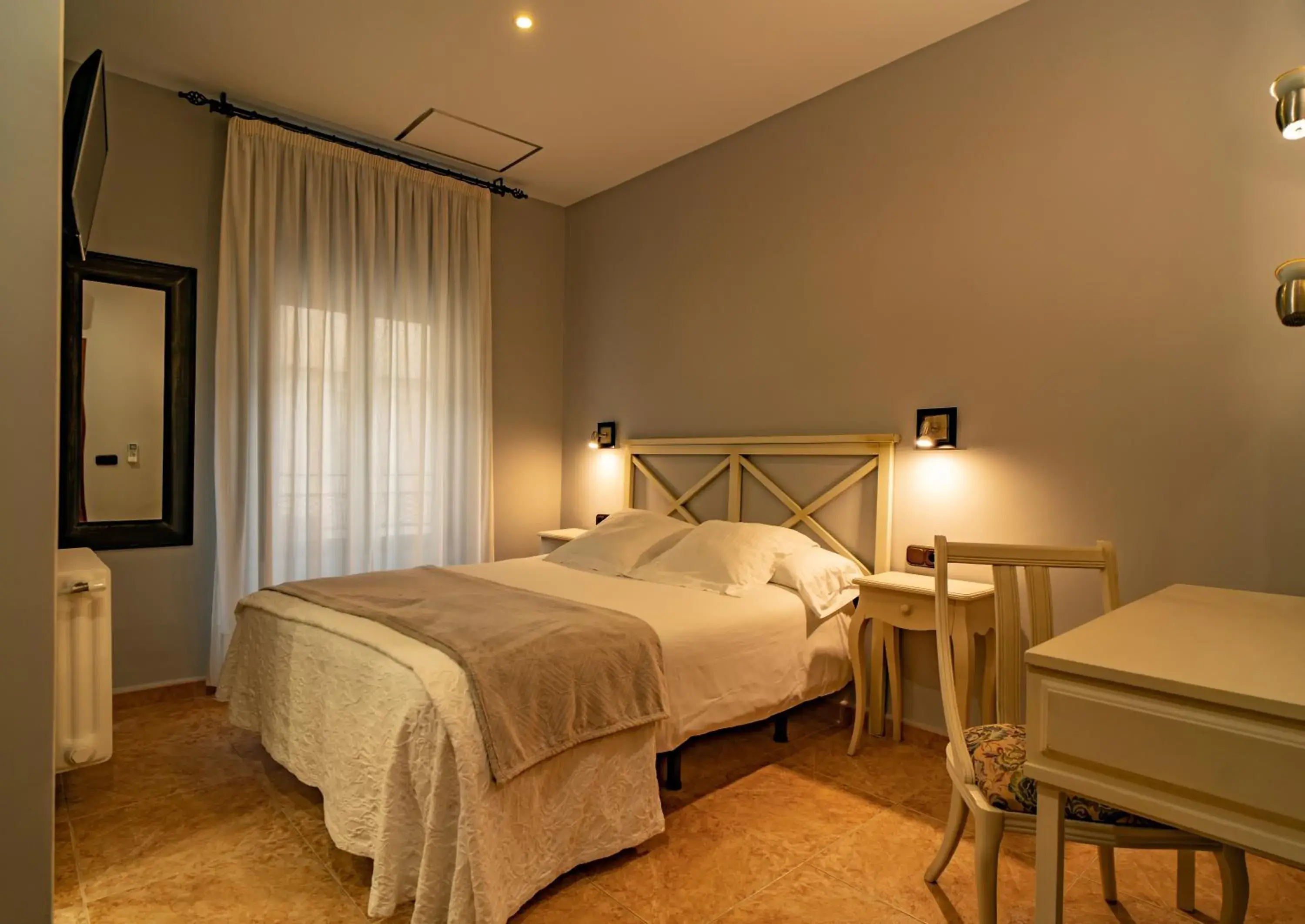 Single Room - single occupancy in Hotel Alfonso IX Single Room - single occupancy in Hotel Alfonso IX