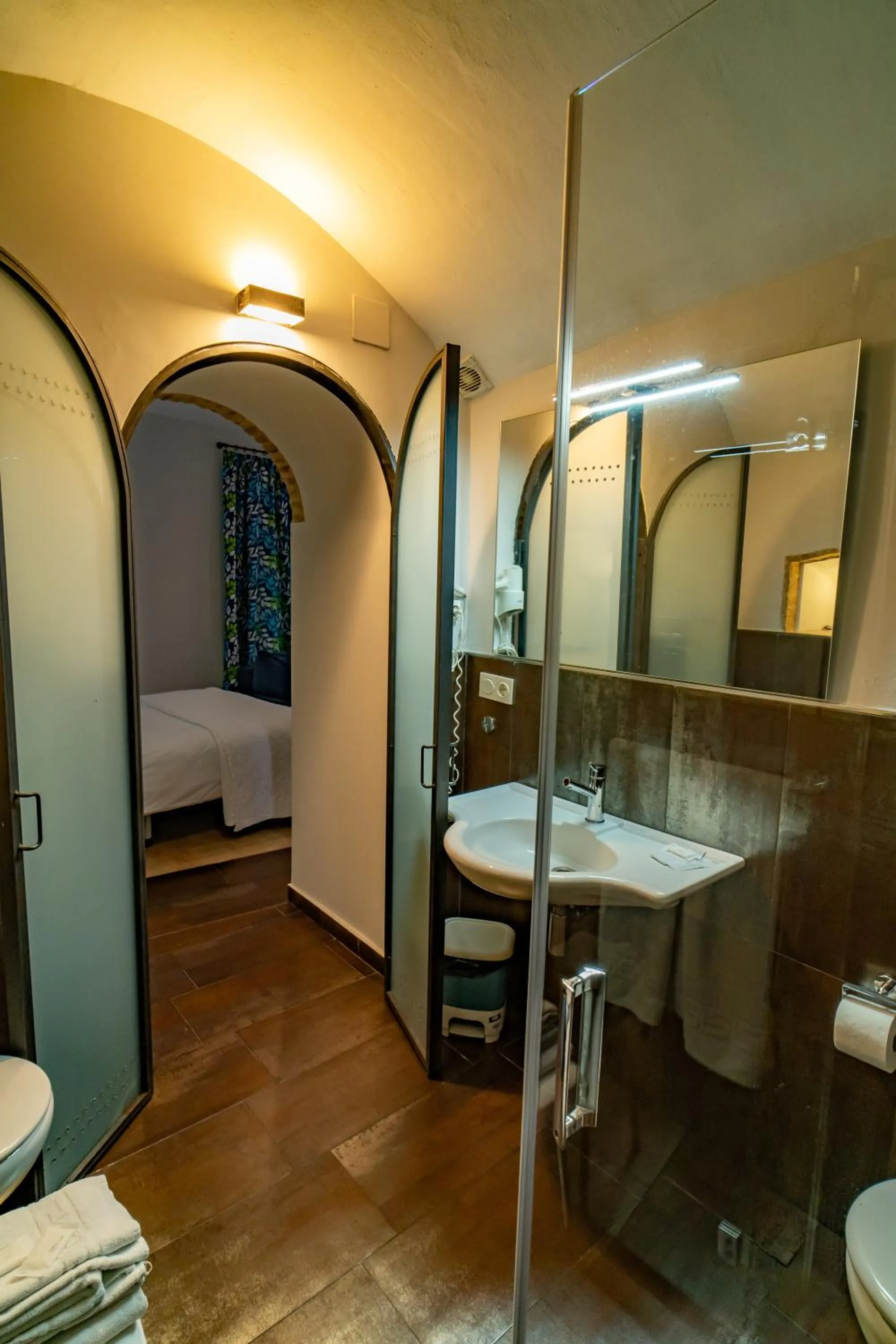 Bed in Hotel Alfonso IX