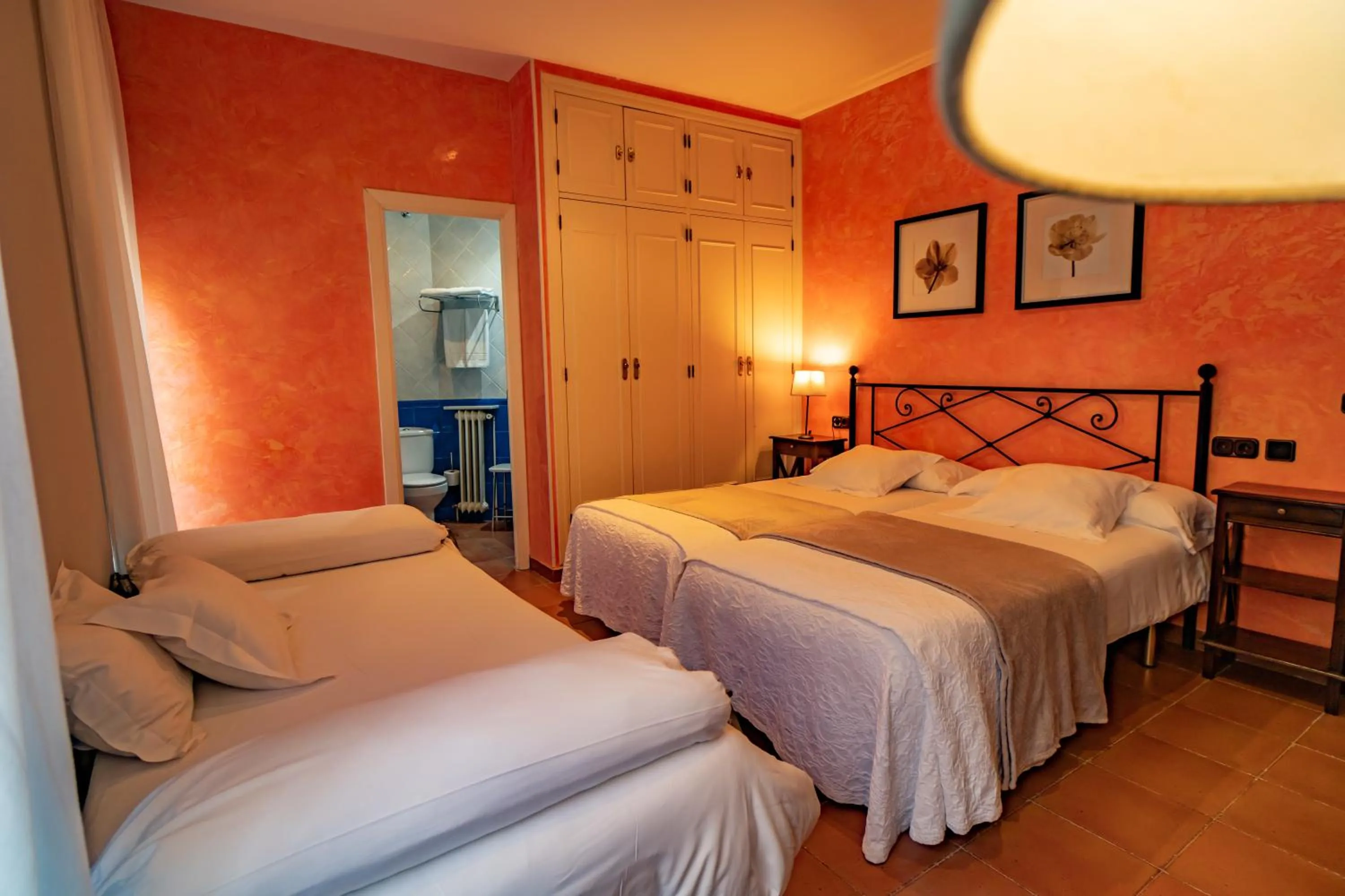 Bed in Hotel Alfonso IX