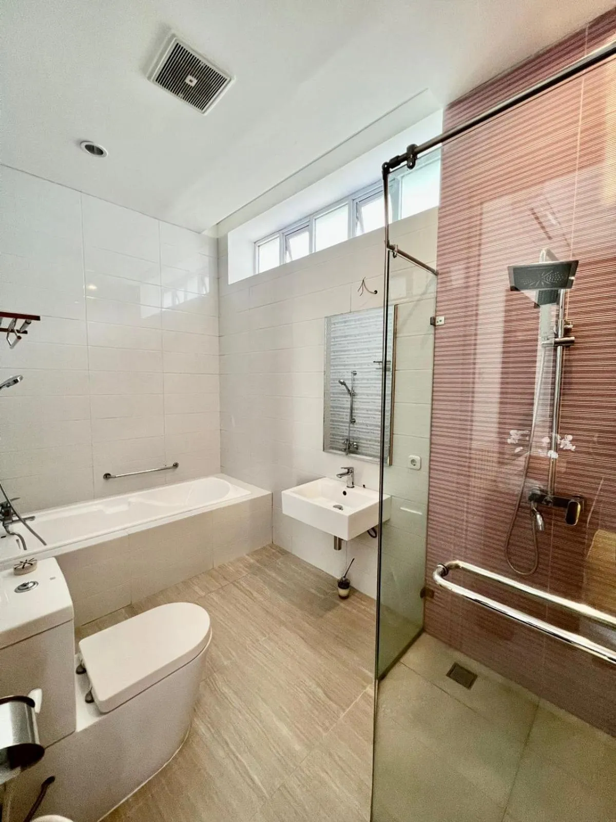 Platinum Yellow Bandung Villa 24 Pax Private Pool