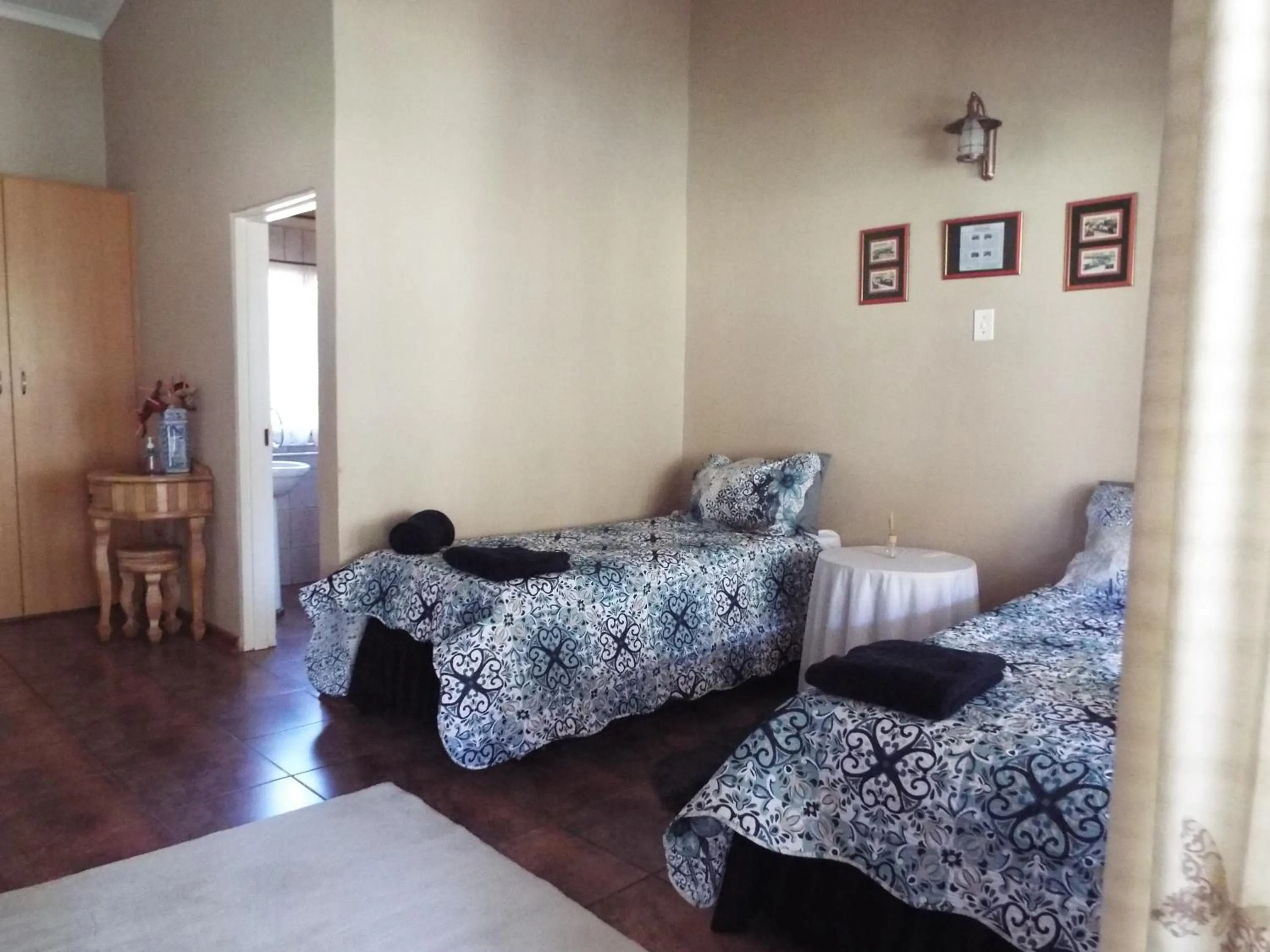 Photo of the whole room, Bed in Aloes Country Inn