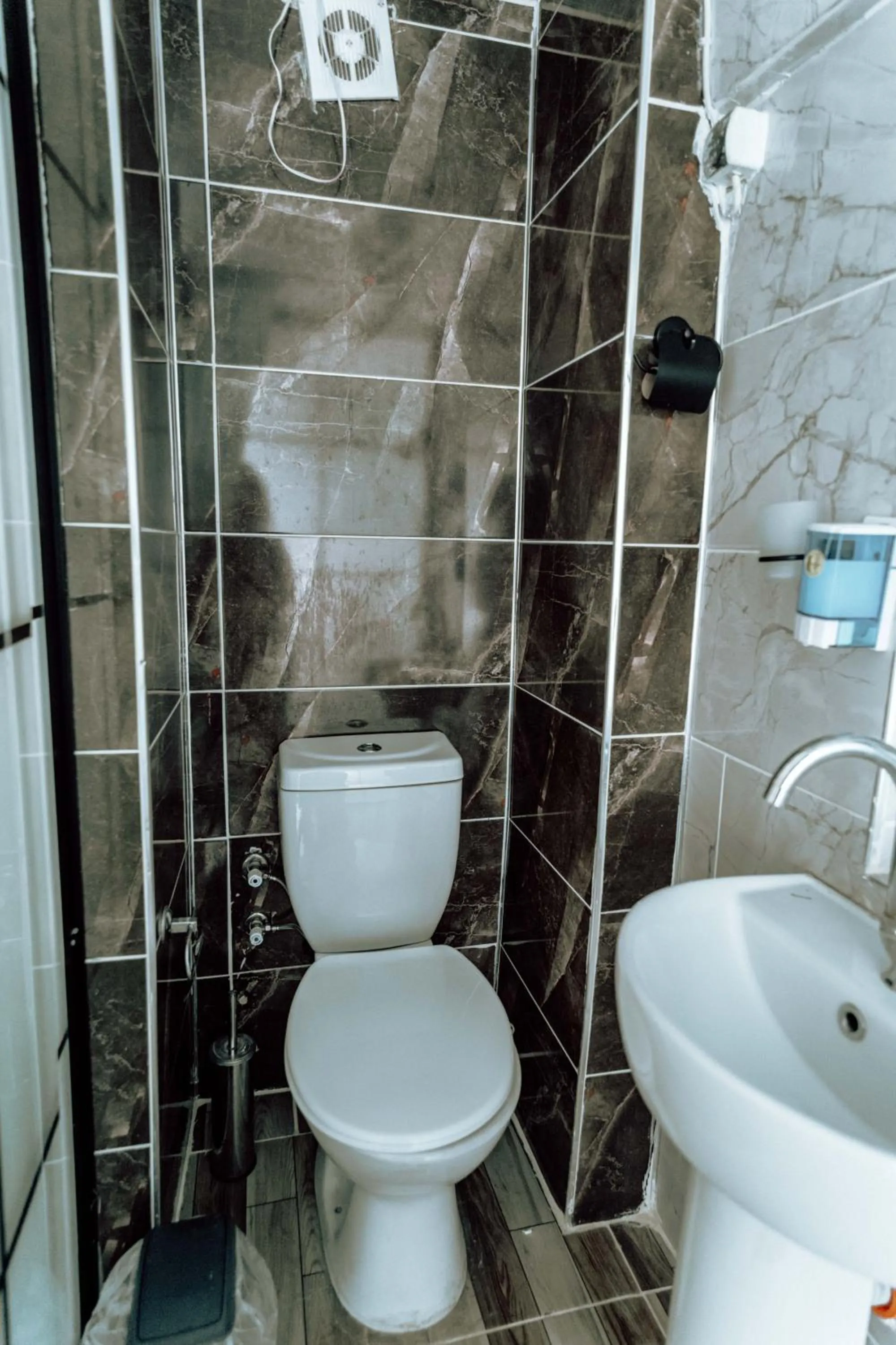 Bathroom in Sarmaşık Otel