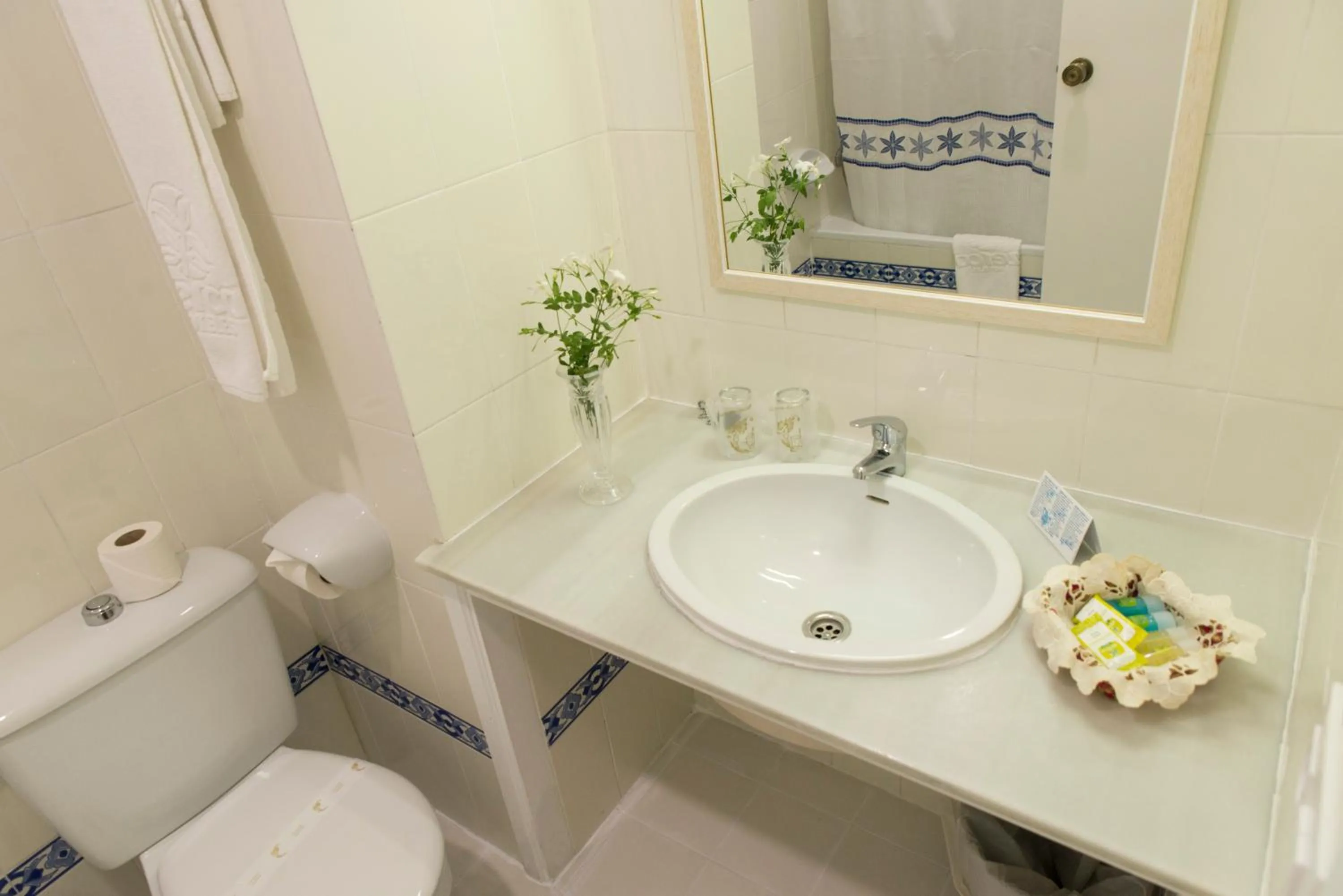 Bathroom in Hotel Zuhayra