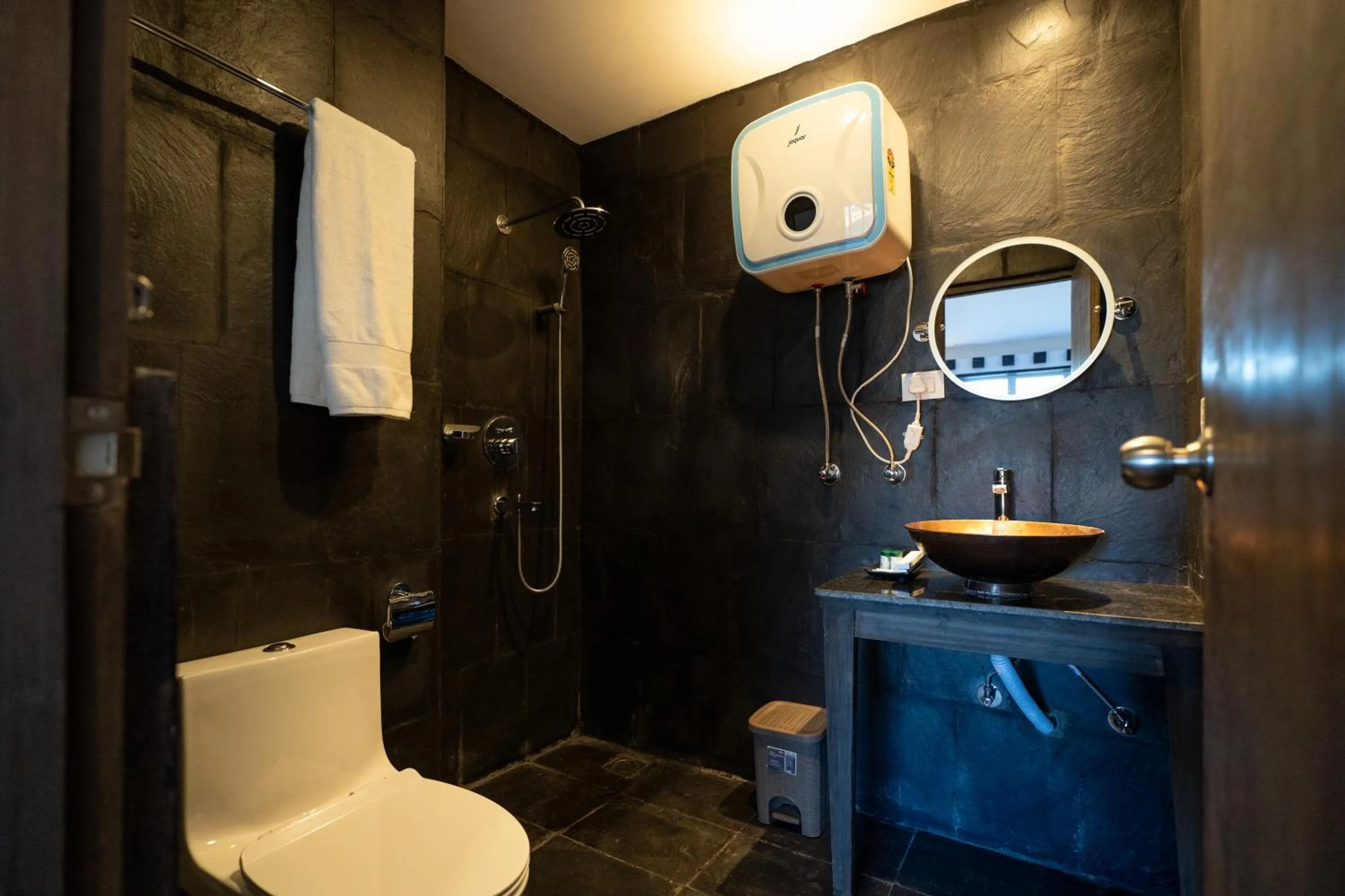 Toilet in Lo Mustang Himalayan Resort