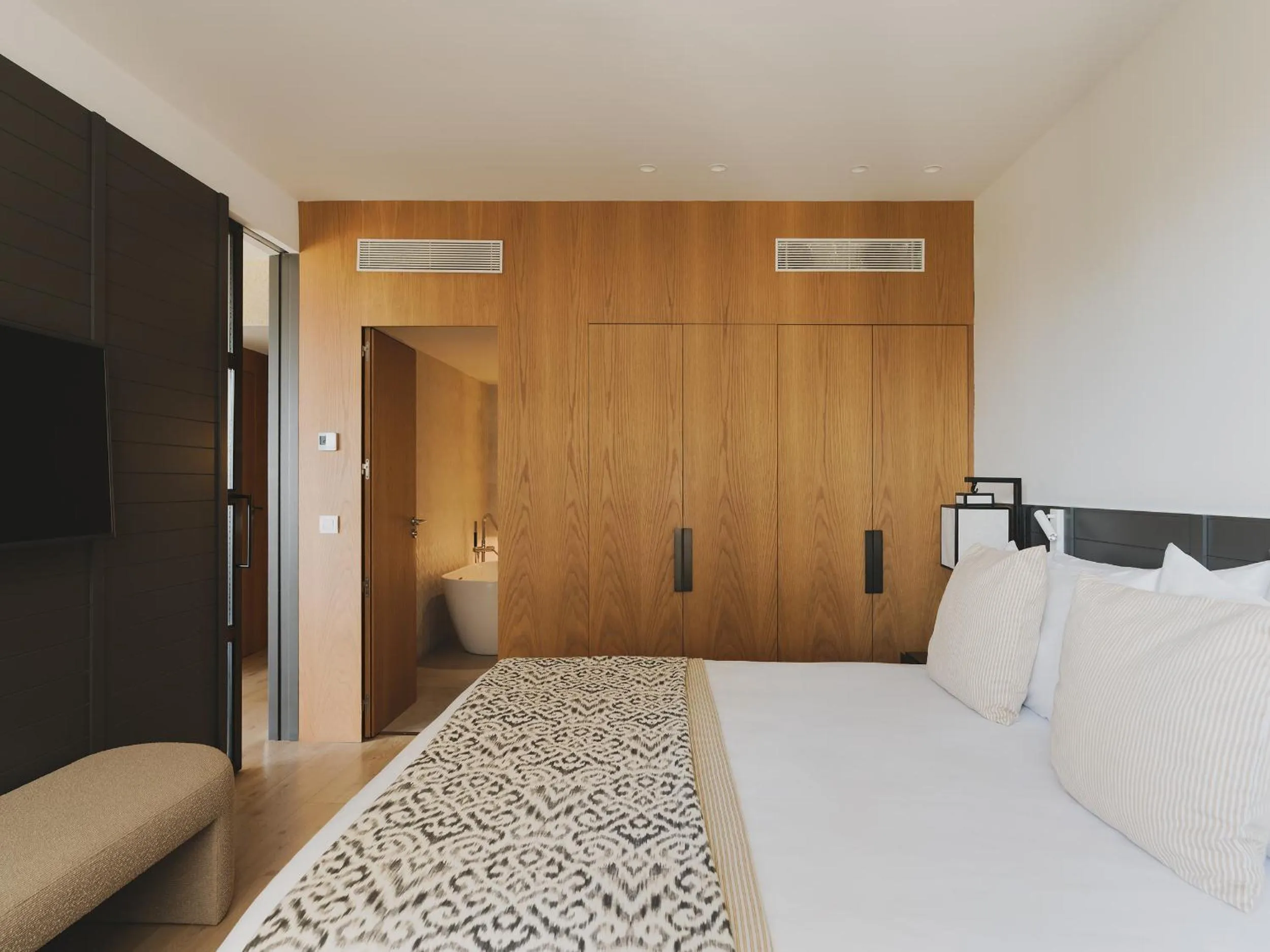 Bedroom, Bed in Molina Lario