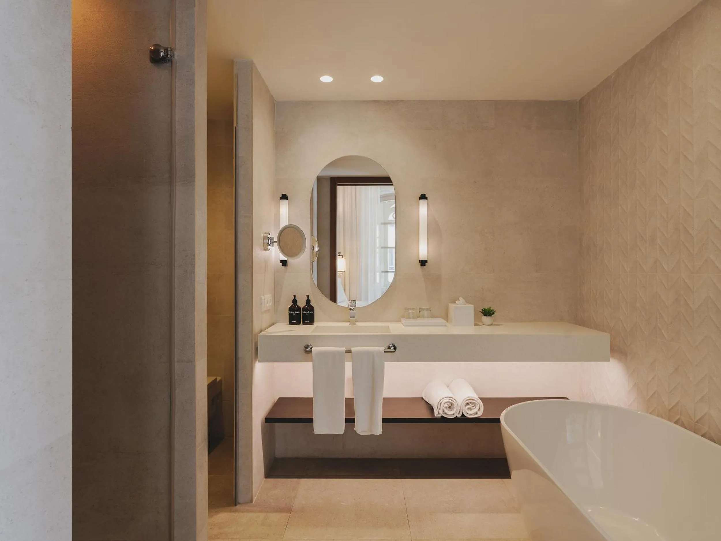 Bathroom, Bed in Molina Lario