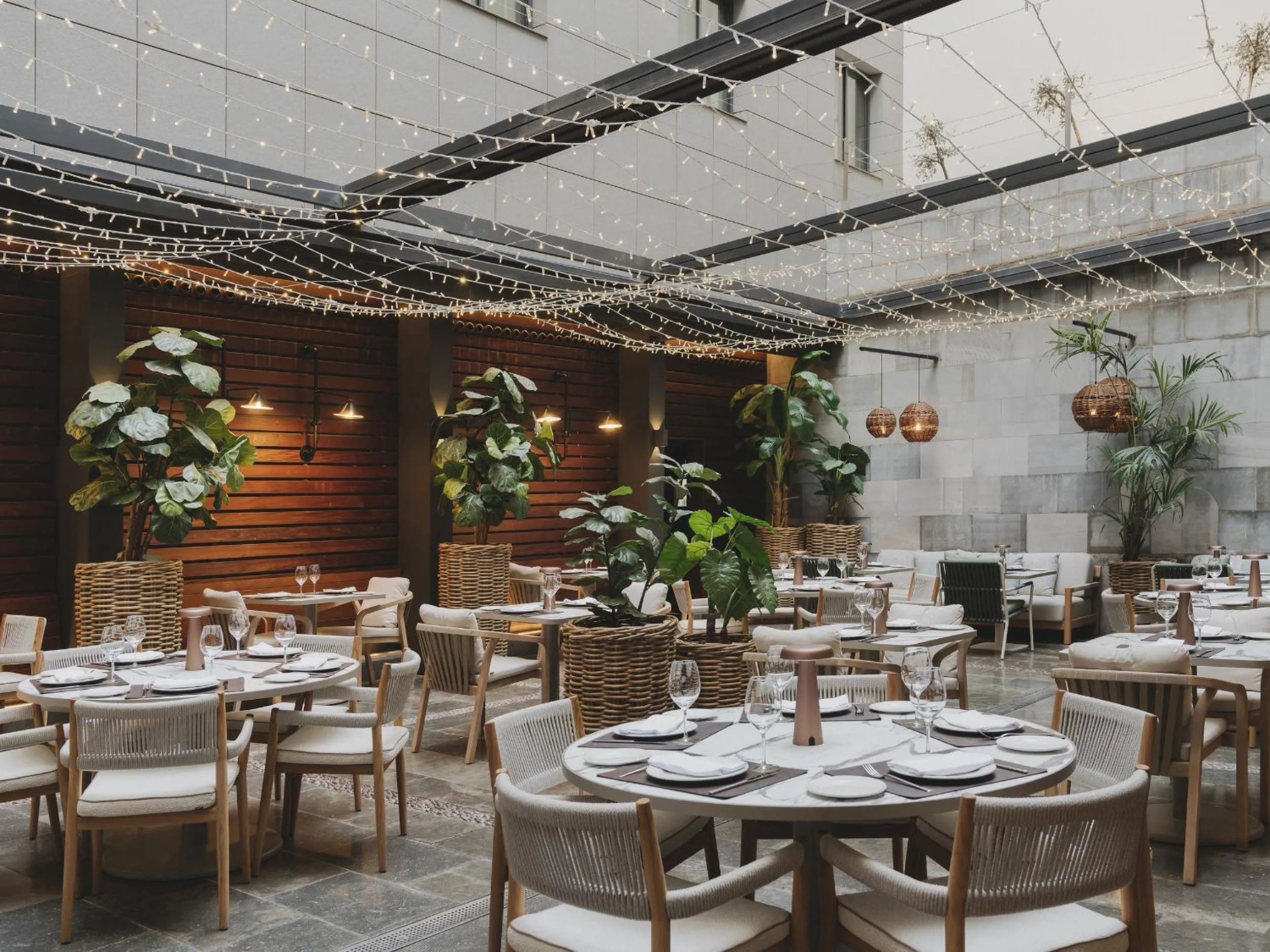 Restaurant/places to eat in Catalonia Molina Lario