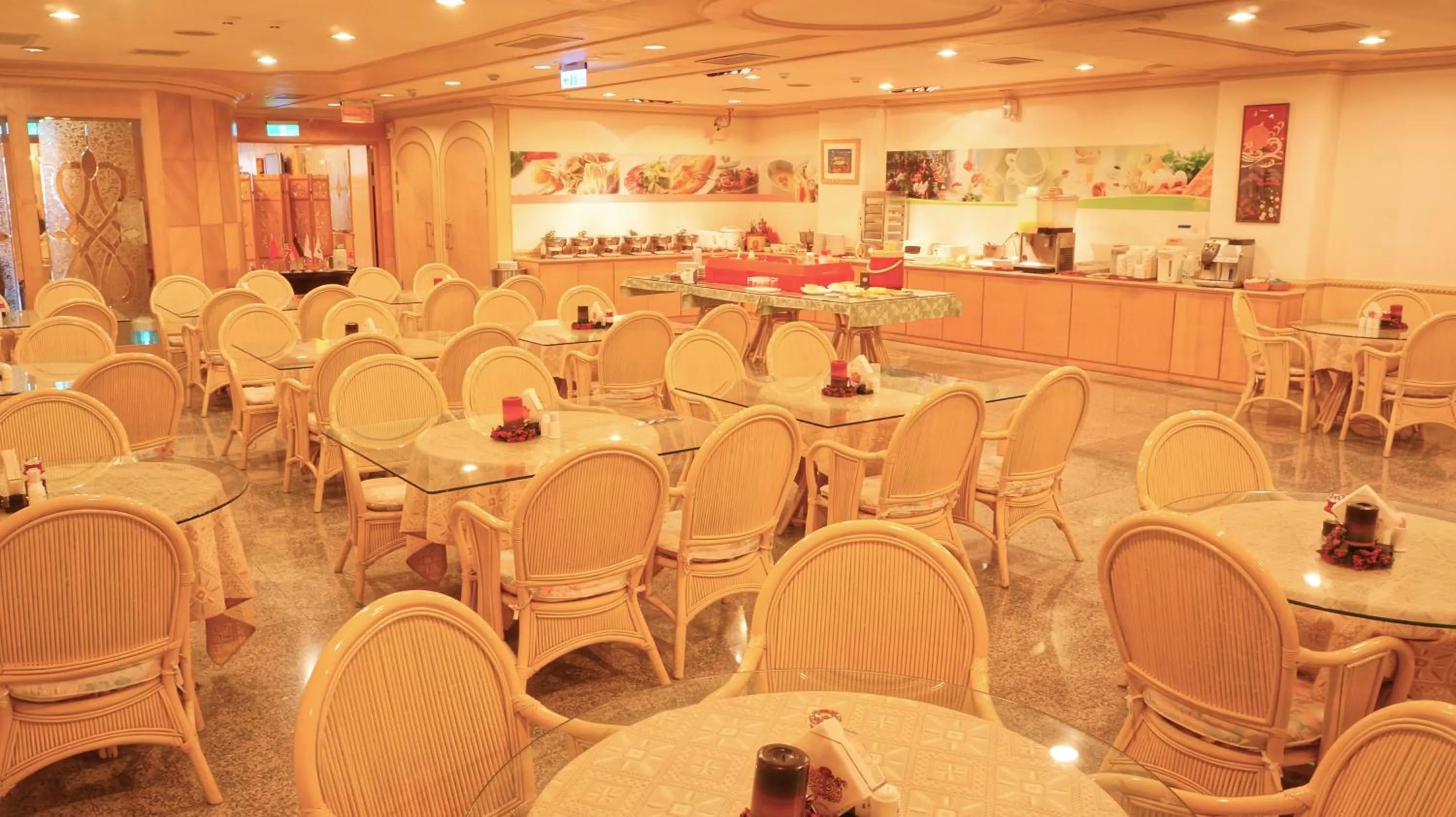 Restaurant/places to eat in Hwa Du Hotel