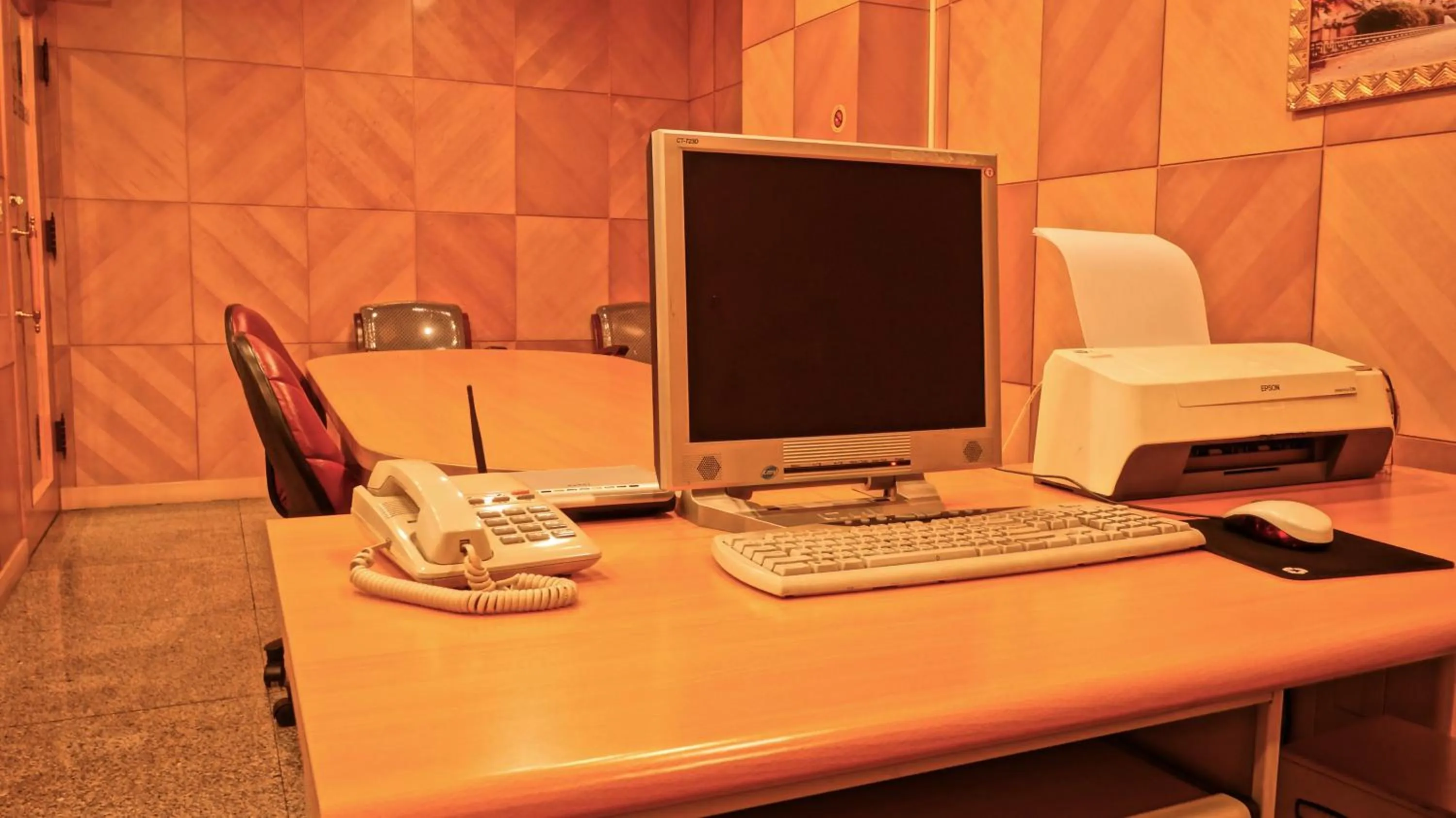 Business facilities in Hwa Du Hotel