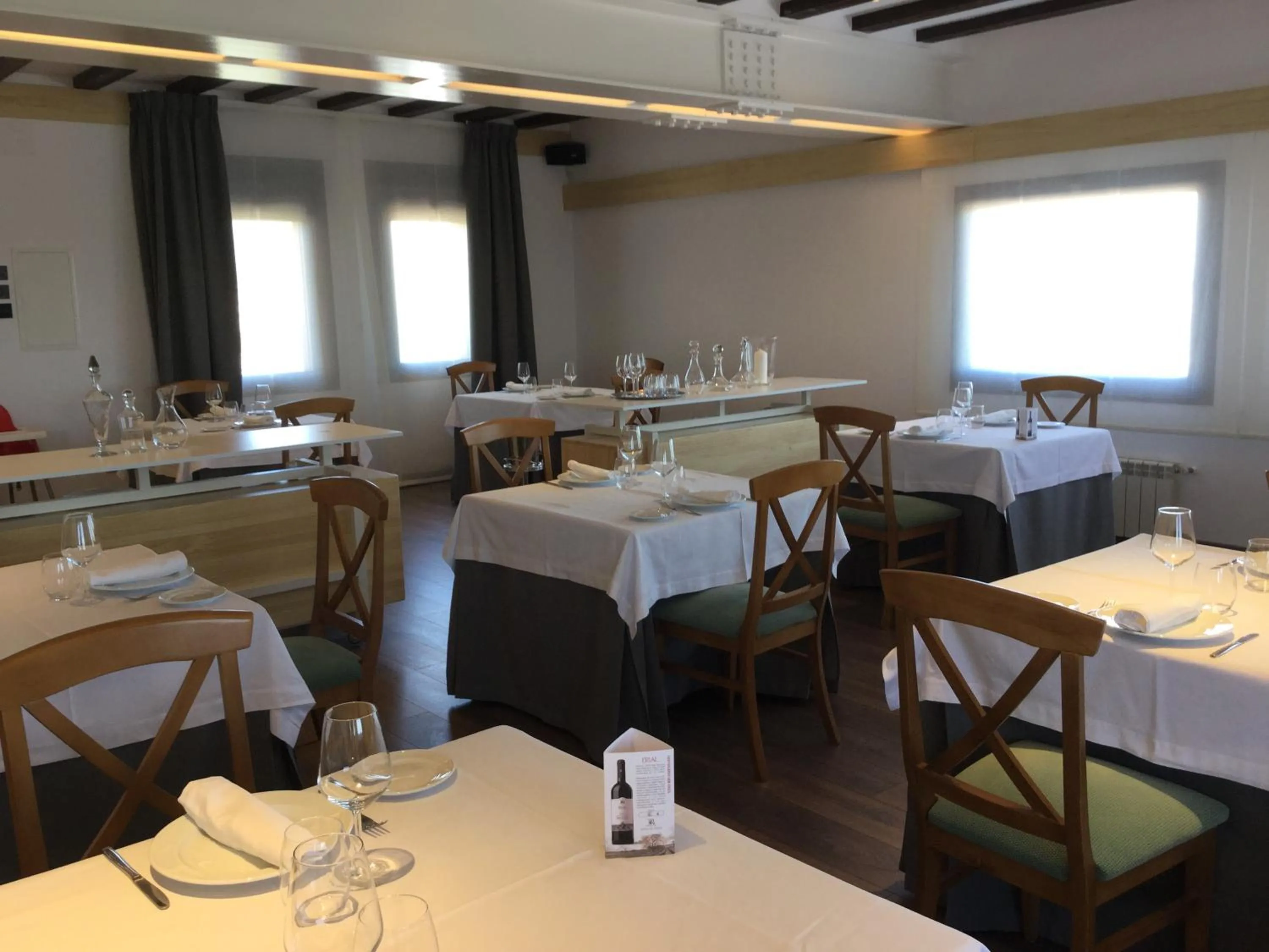 Restaurant/places to eat in Mirasierra