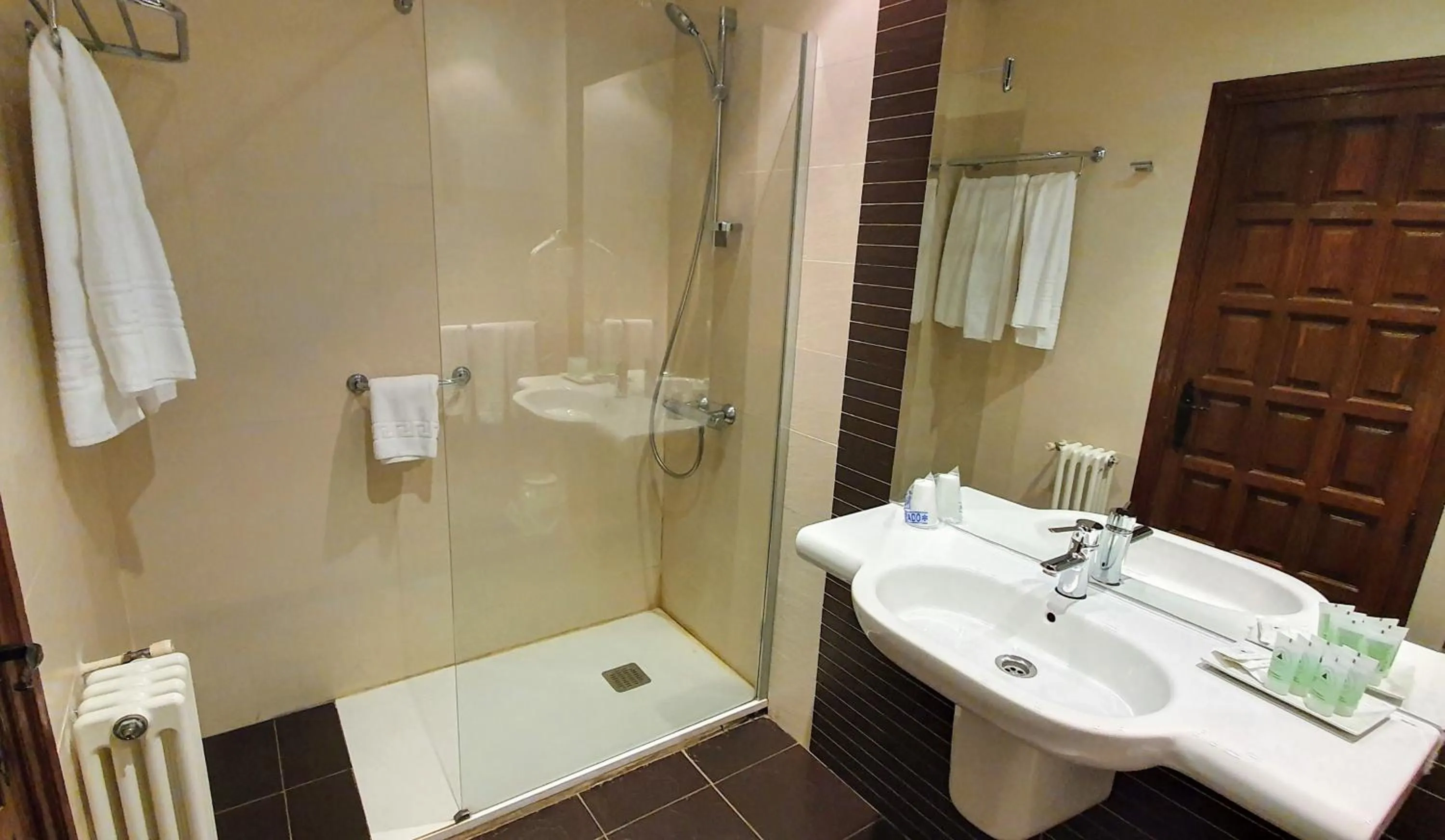 Bathroom in Mirasierra