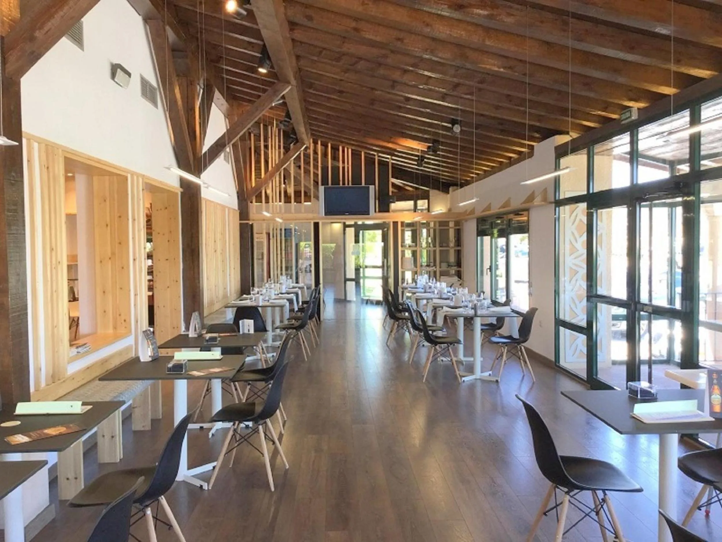 Food and drinks in Mirasierra