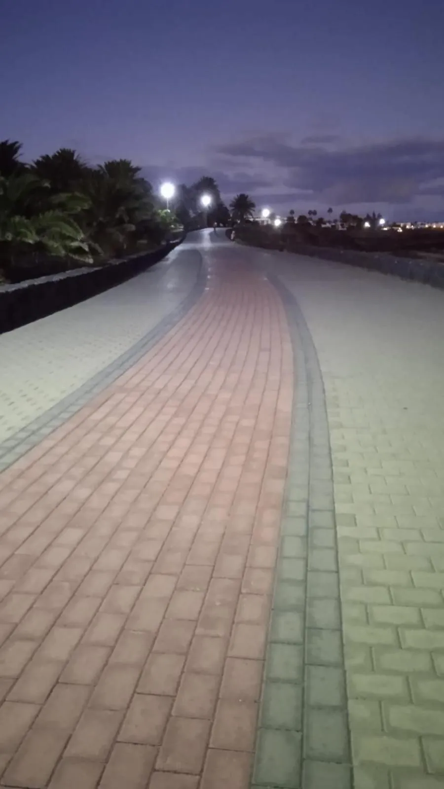 Off site in Blue View Hermoso Apartamento Remodelado Ubicación Ideal