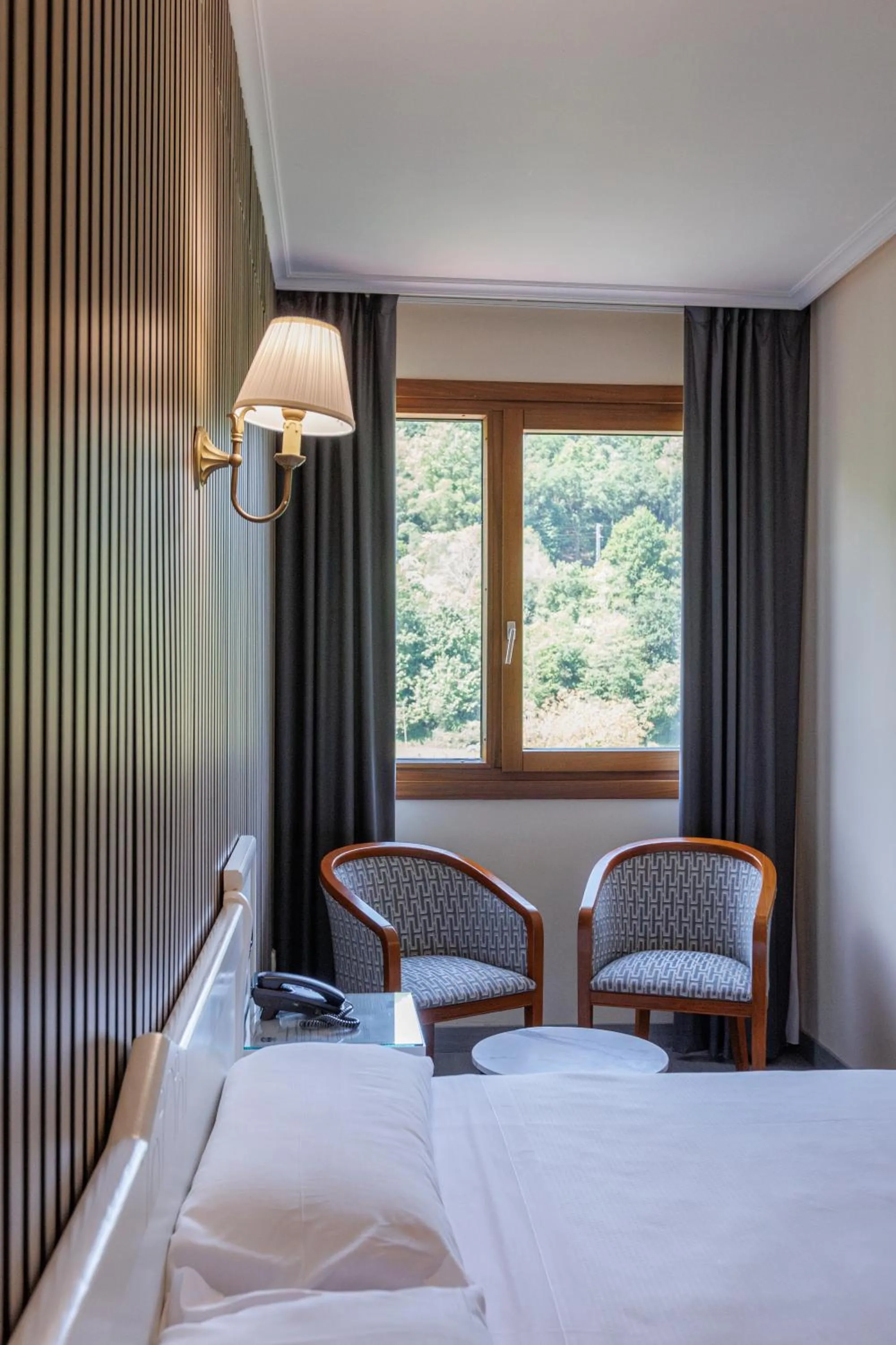 Bed in Hotel Ciudad Cangas de Onis