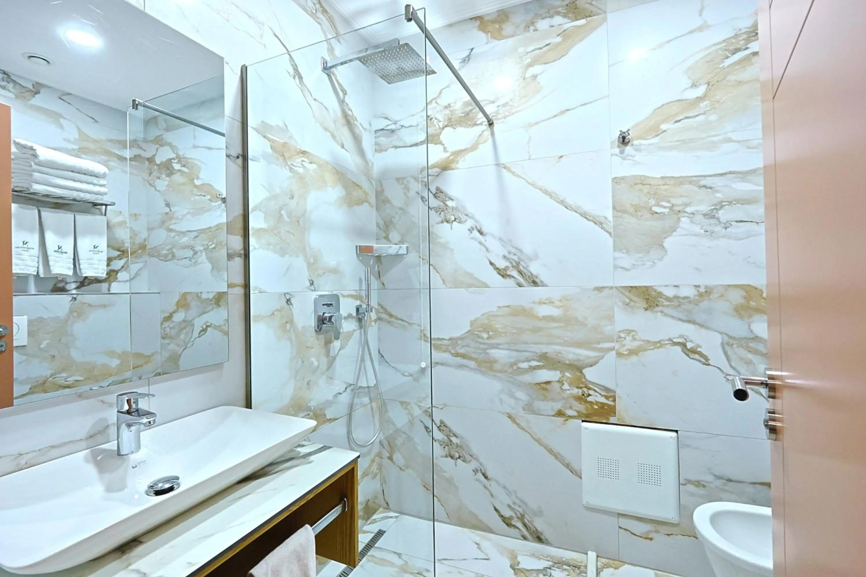 towels in Martiness Hotel Durres