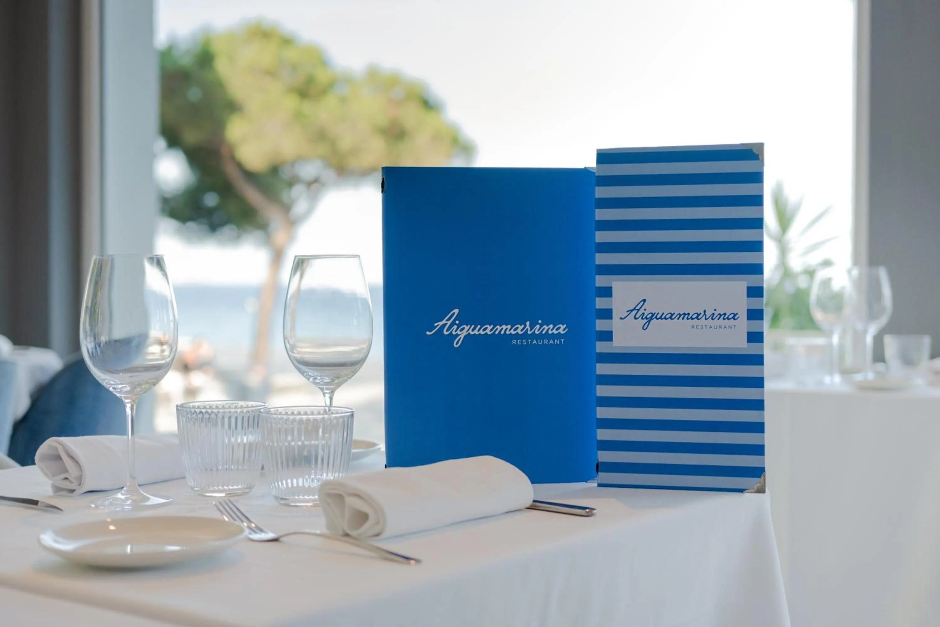 Restaurant/places to eat in Hotel Planamar by Escampa Hotels