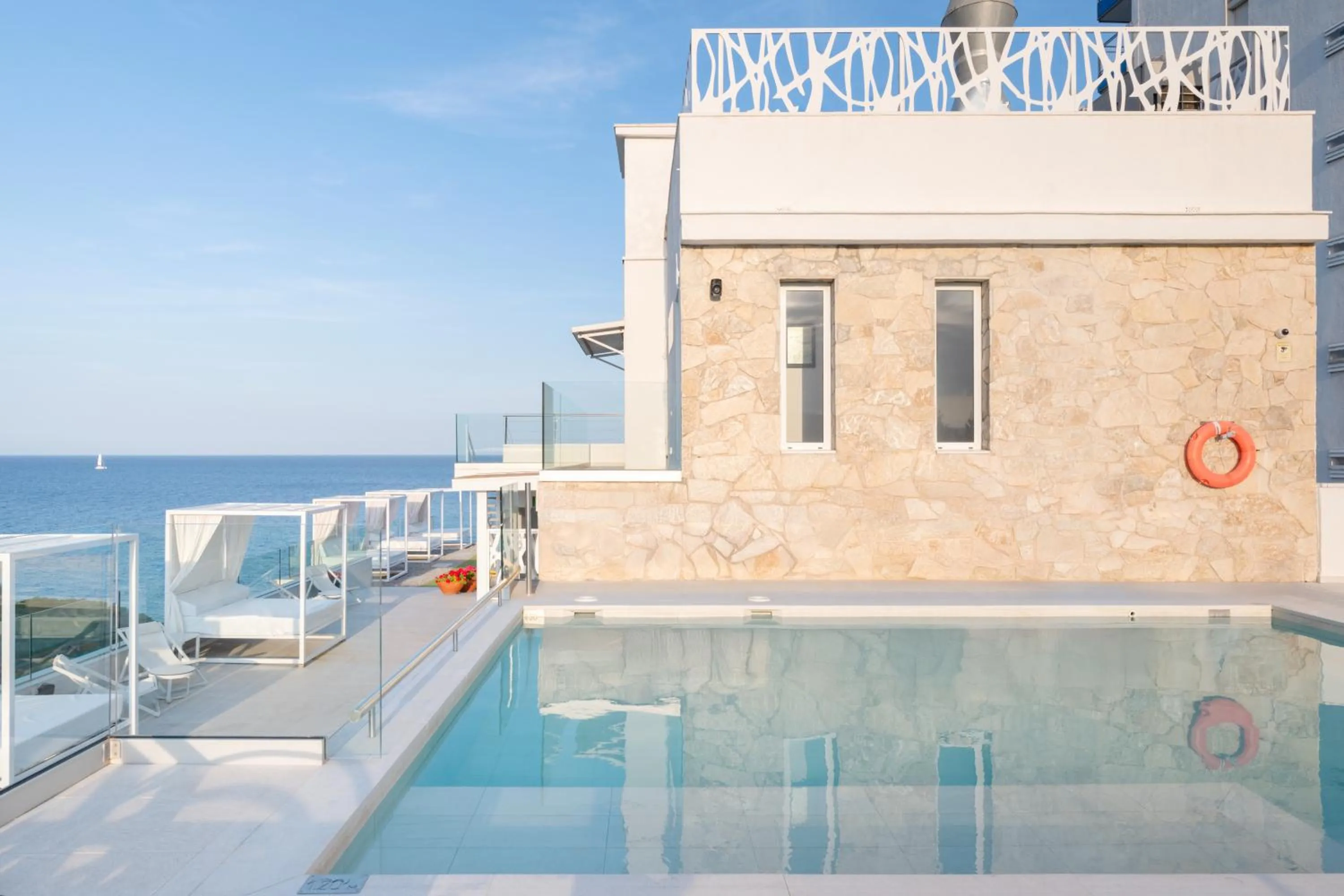 Day in Hotel Planamar by Escampa Hotels