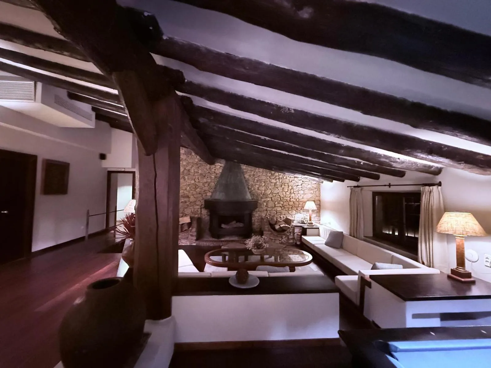 Mas Salvi Country Boutique Hotel