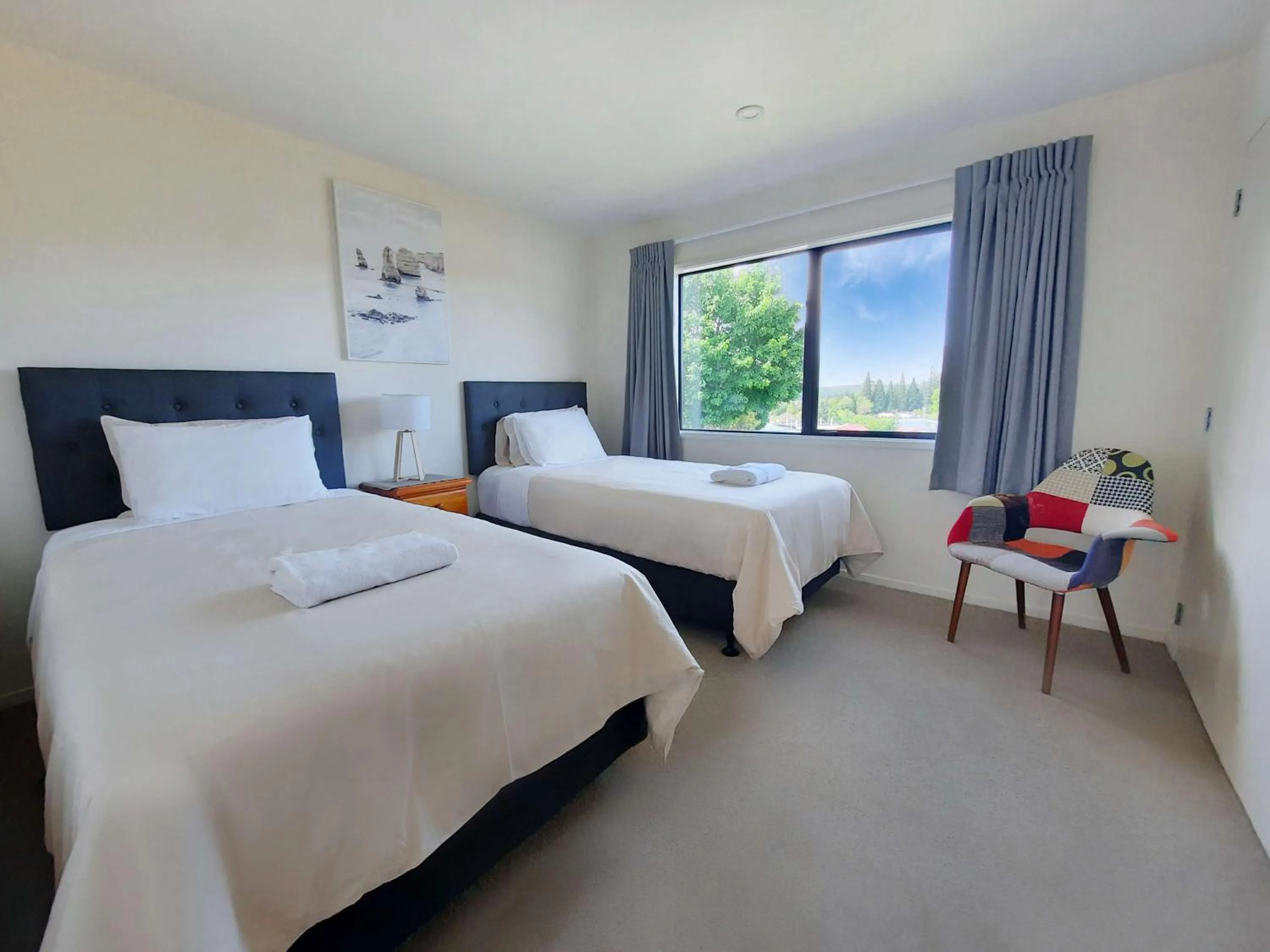 Bedroom, Bed in Twin Stars