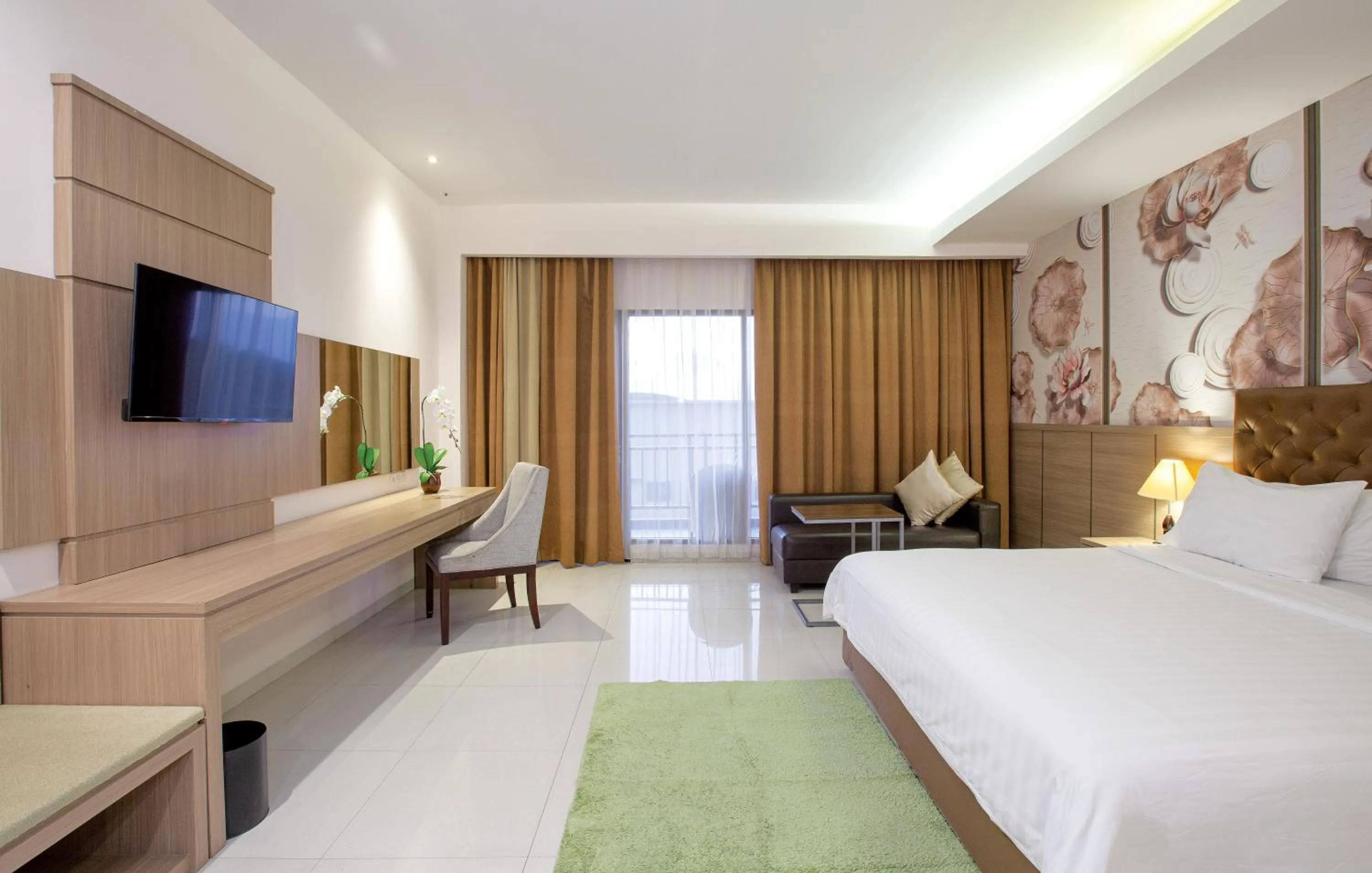 Bedroom, Bed in The Green Peak, ARTOTEL Curated