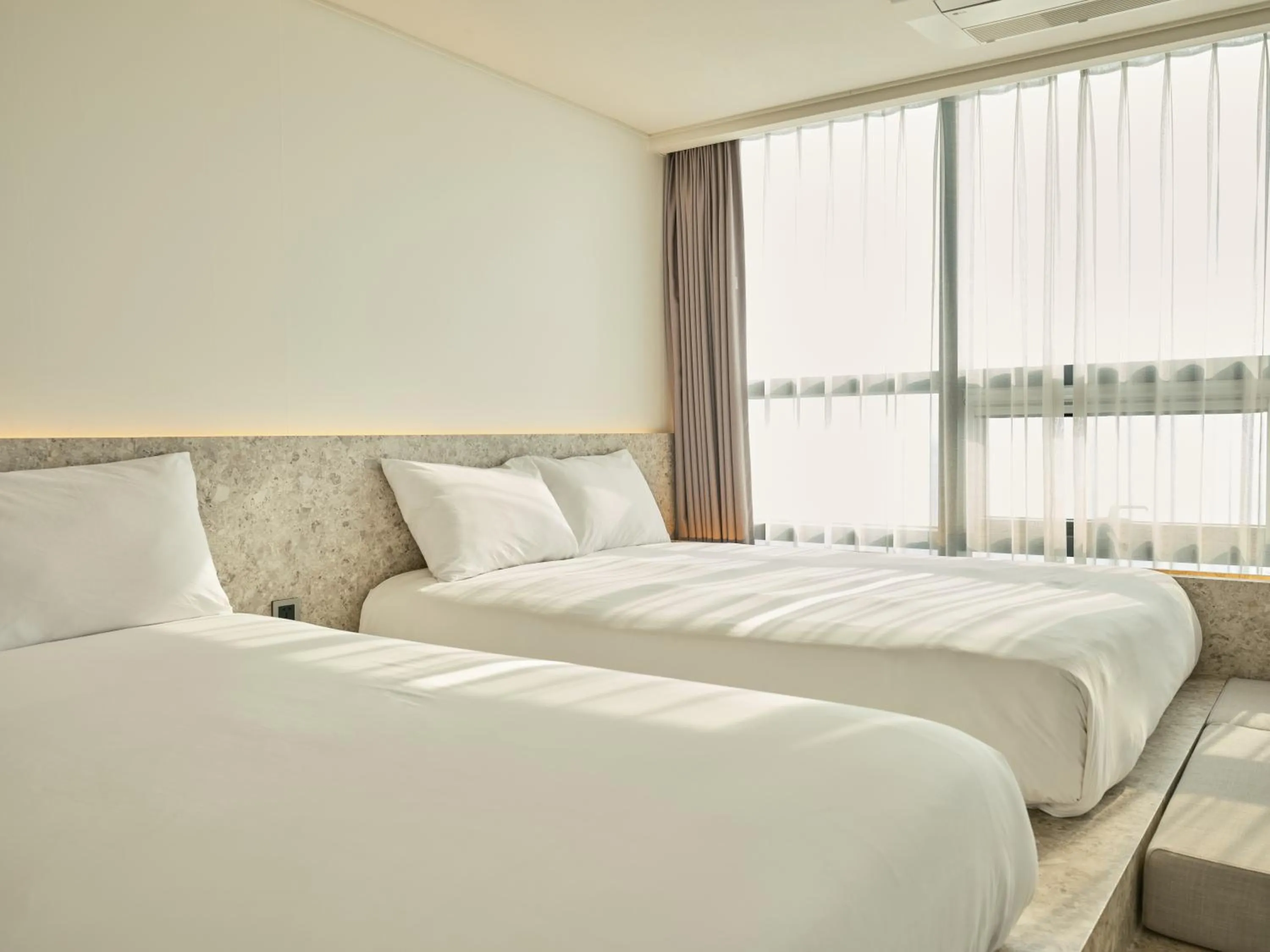 Bed in UH Suite The Haeundae