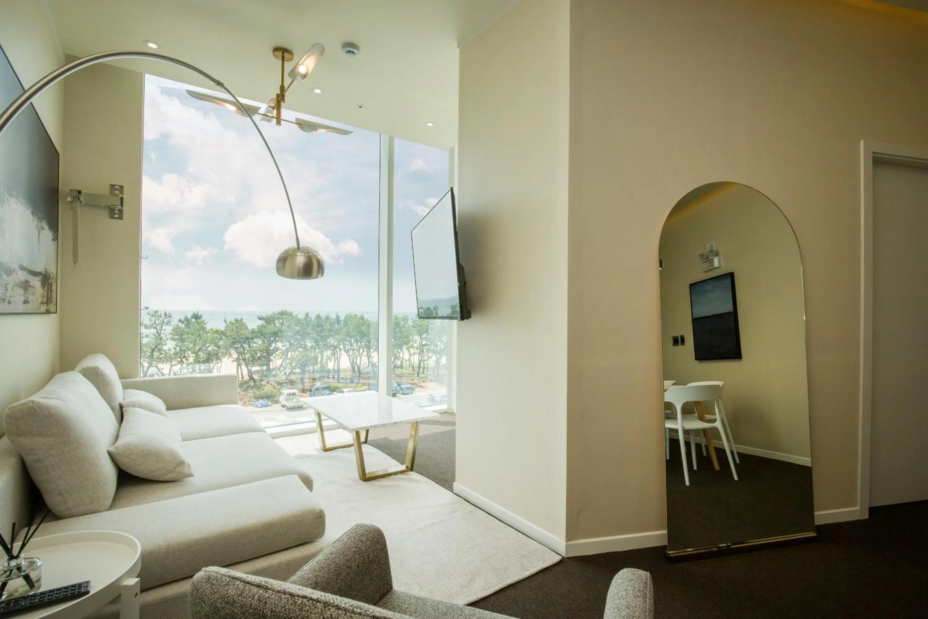 Living room in UH Suite The Haeundae
