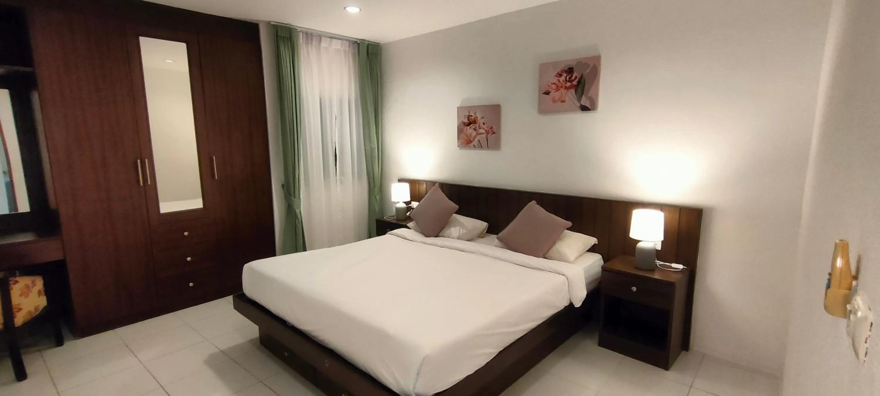 Bed in Phuket Jungle Experience Resort