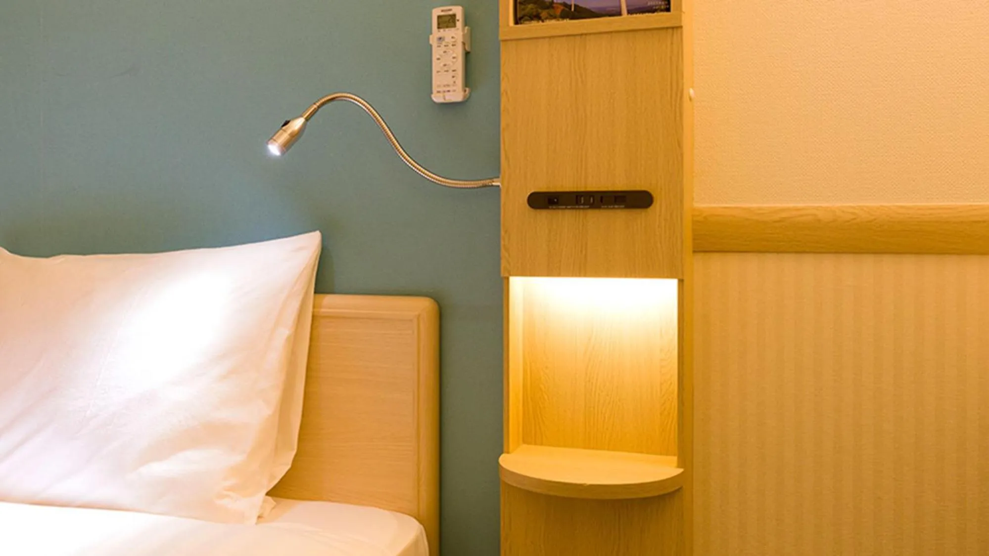 Other, Bed in Toyoko Inn Osaka Bentencho