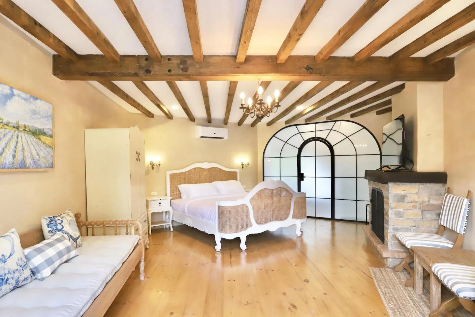 Bed in Moon River Village