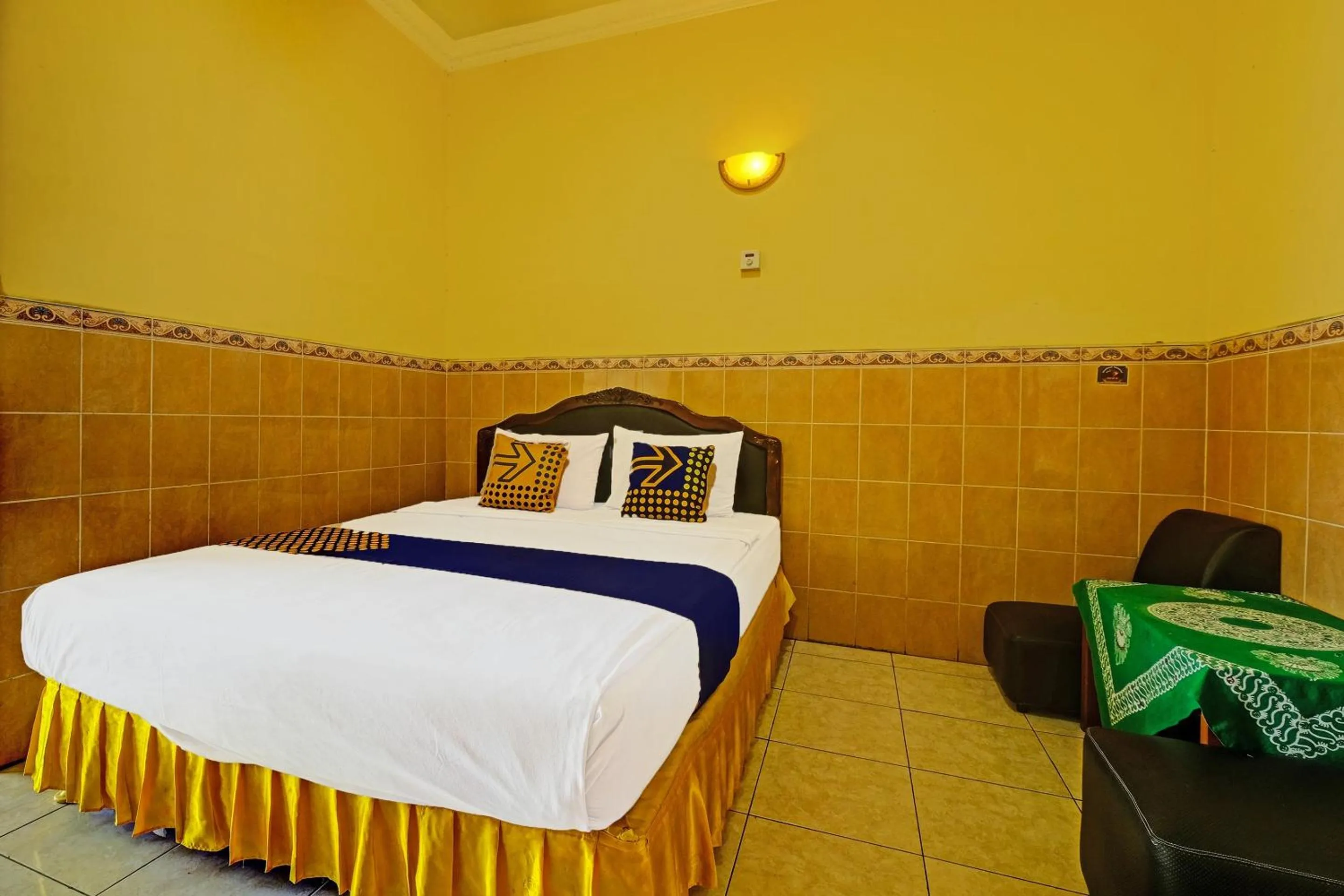 Bedroom in Hotel O Citra Dewi 2