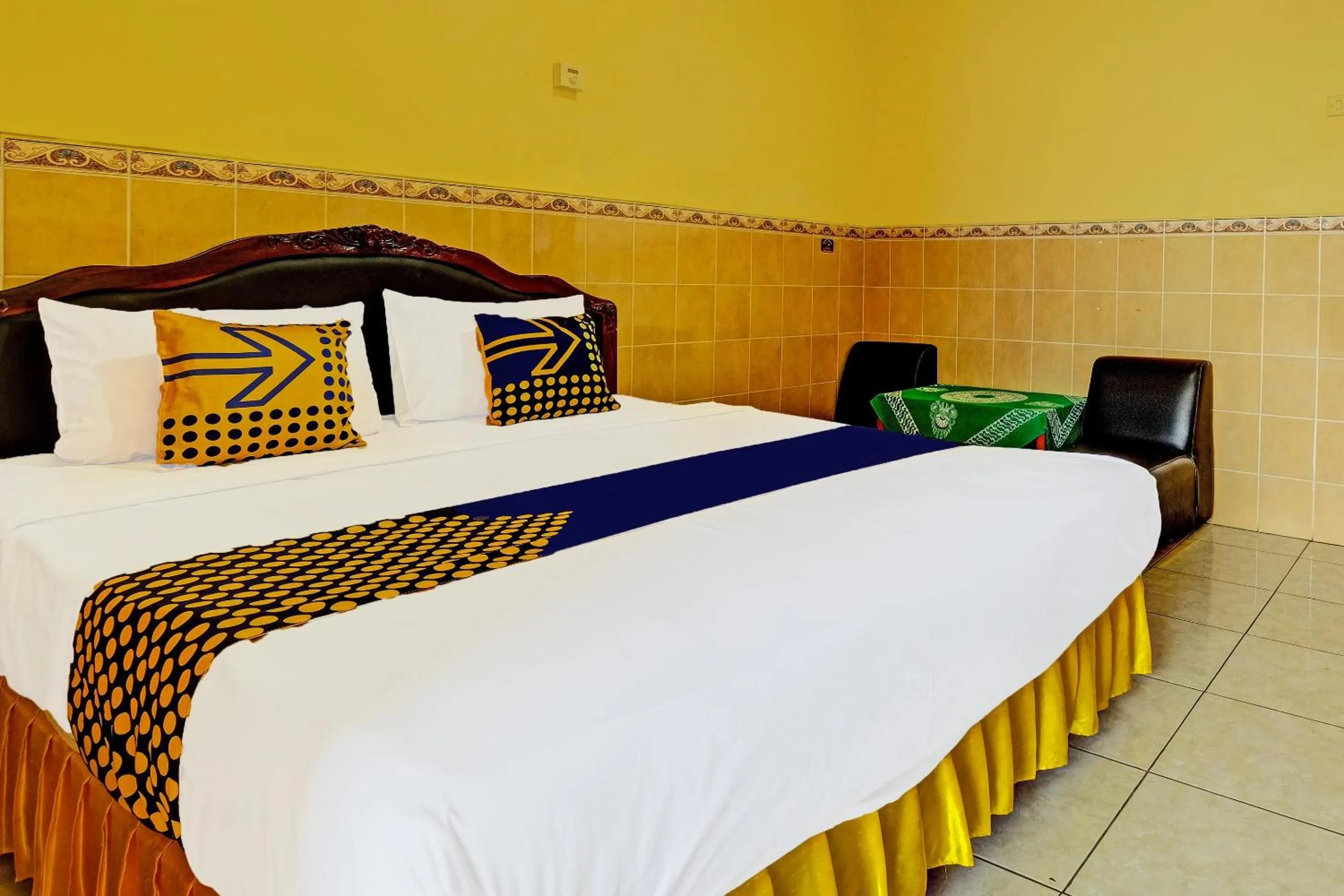 Bedroom in Hotel O Citra Dewi 2