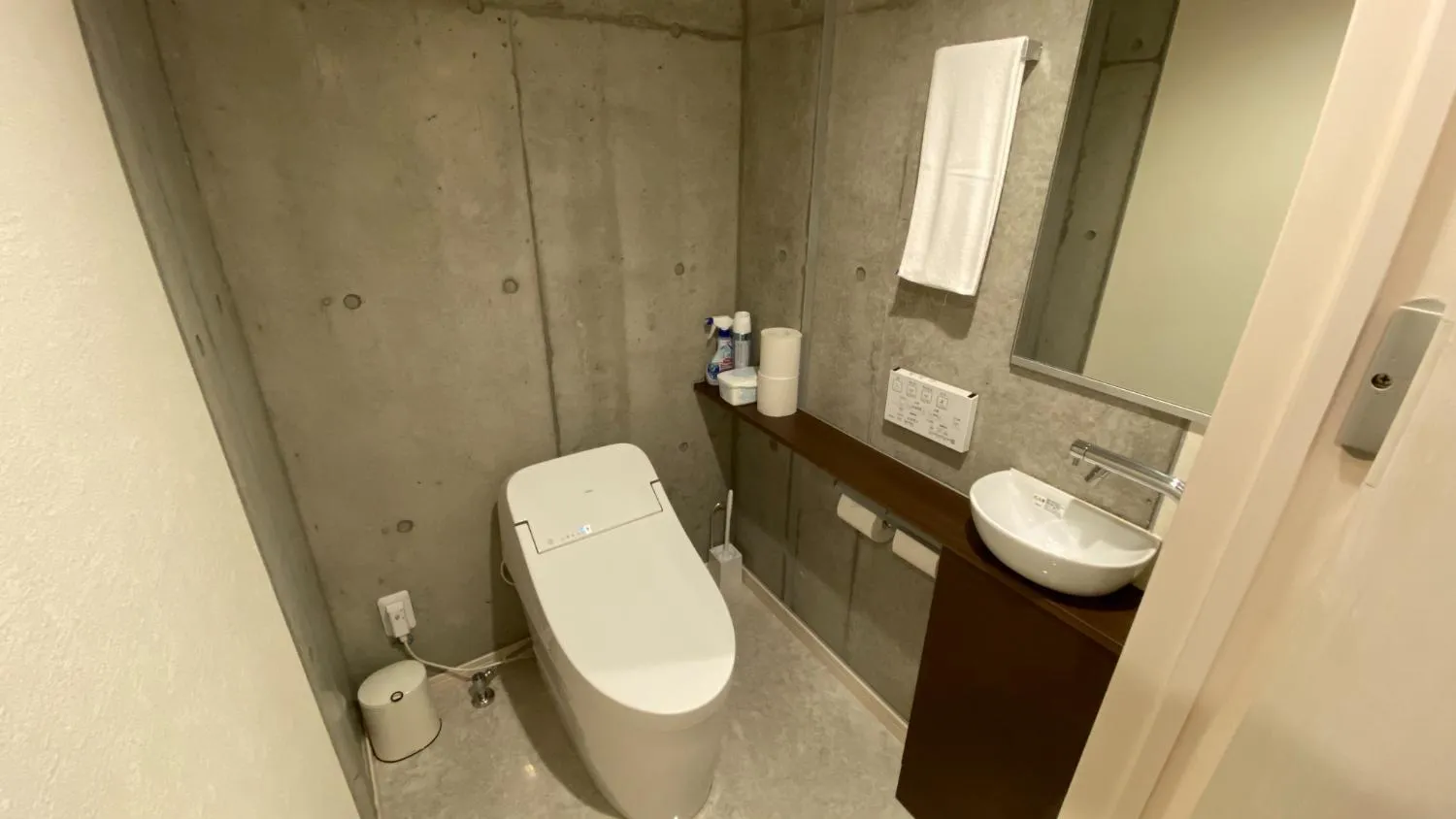 Tabinoteitaku Okinawa Naha 2nd