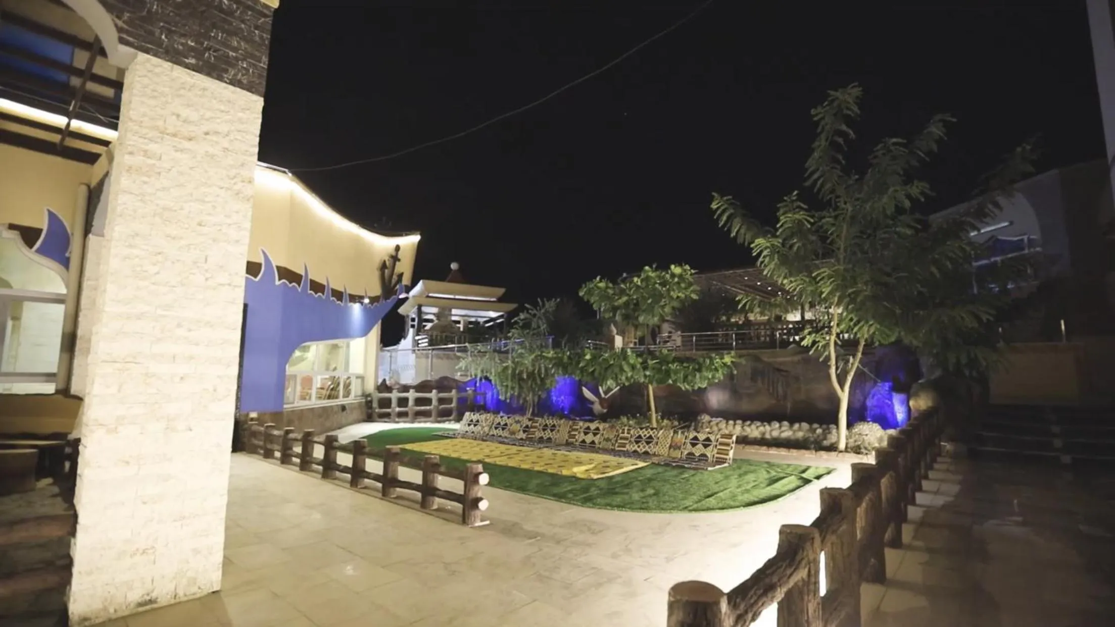 Cloudy Cloud Farm Resort