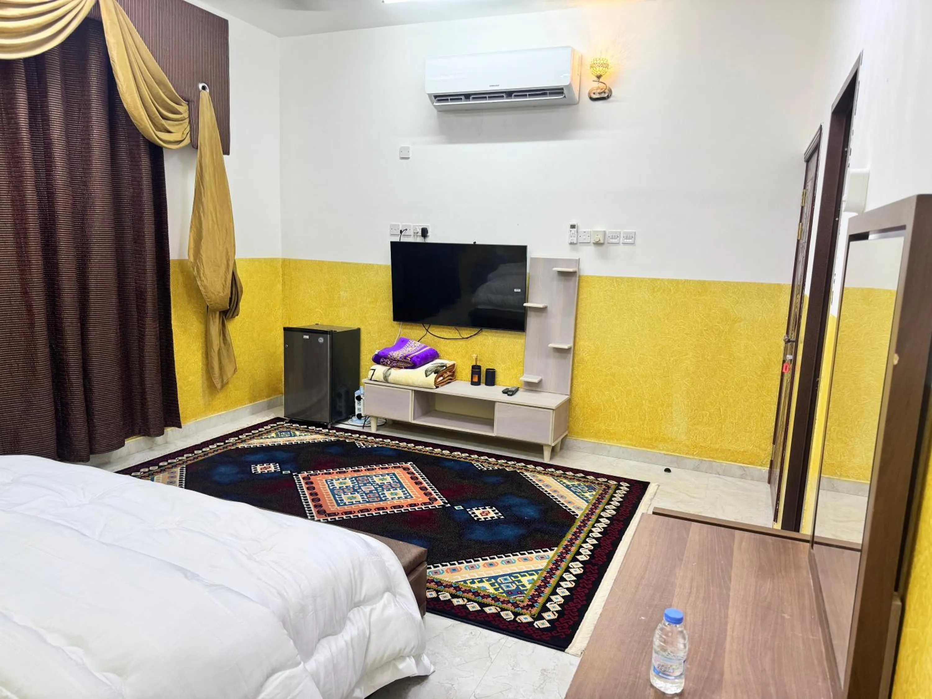 Bed in Cloudy Cloud Farm Resort