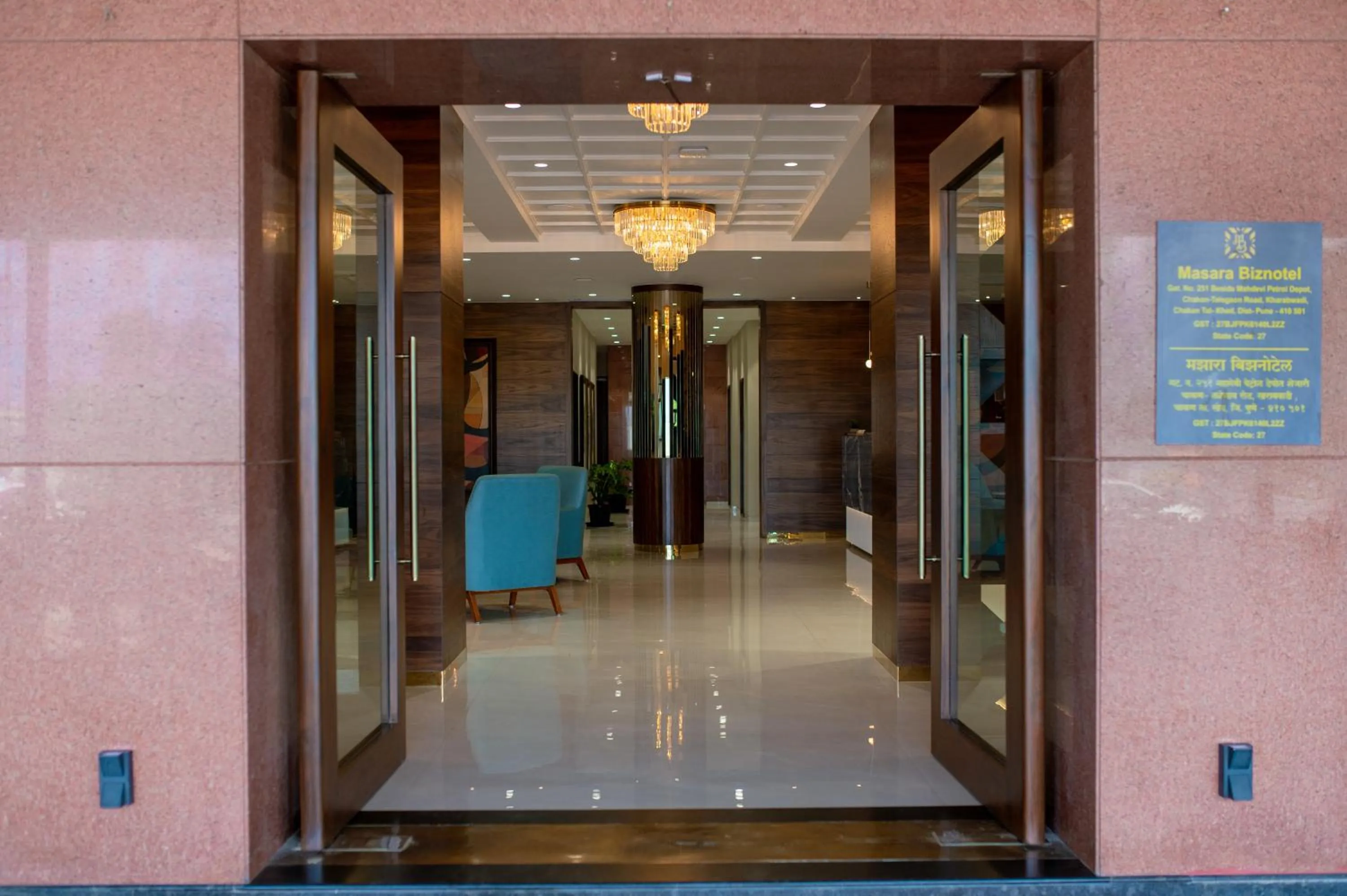 Facade/entrance in Masara Biznotel