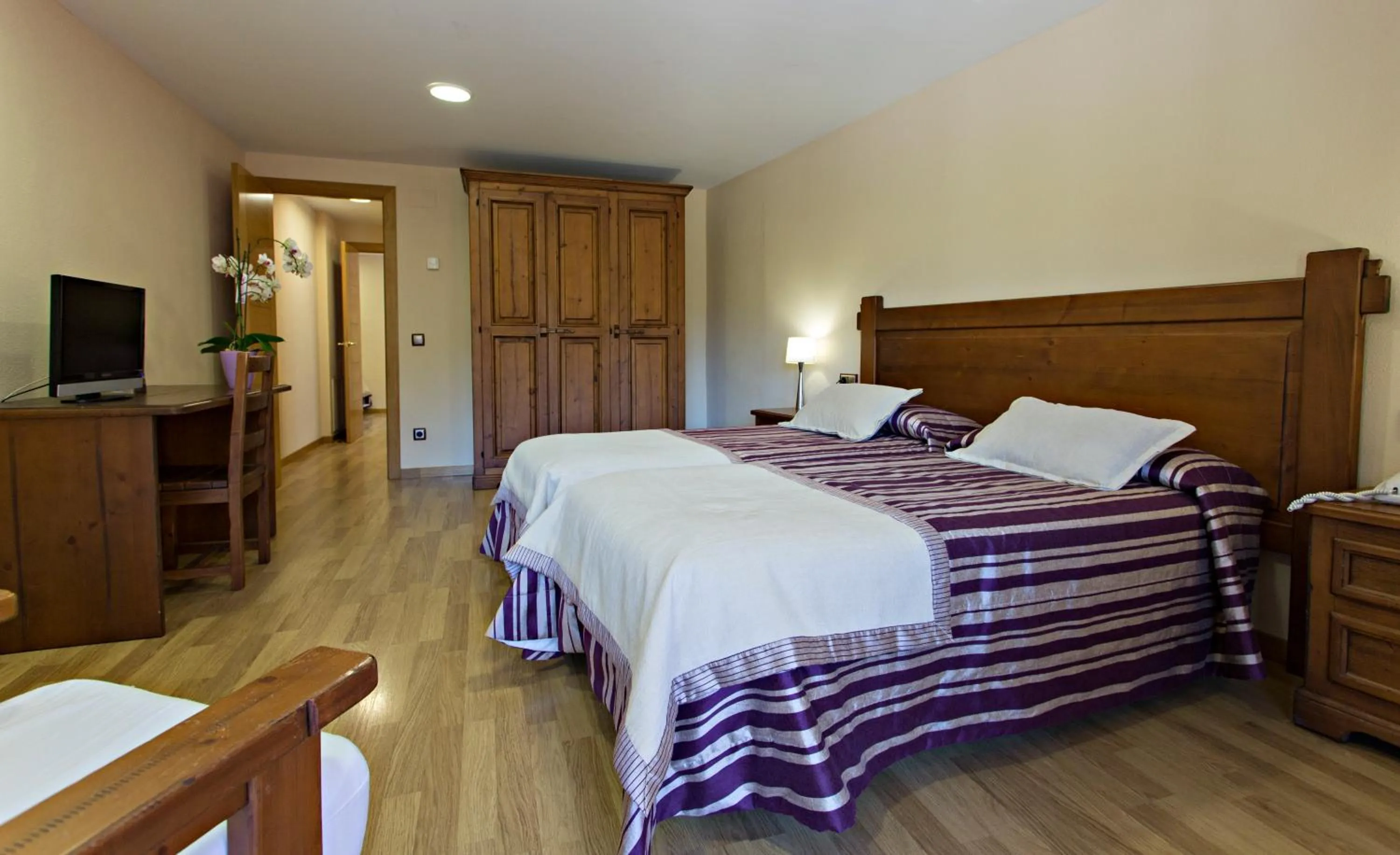 Photo of the whole room, Bed in Hotel La Coma