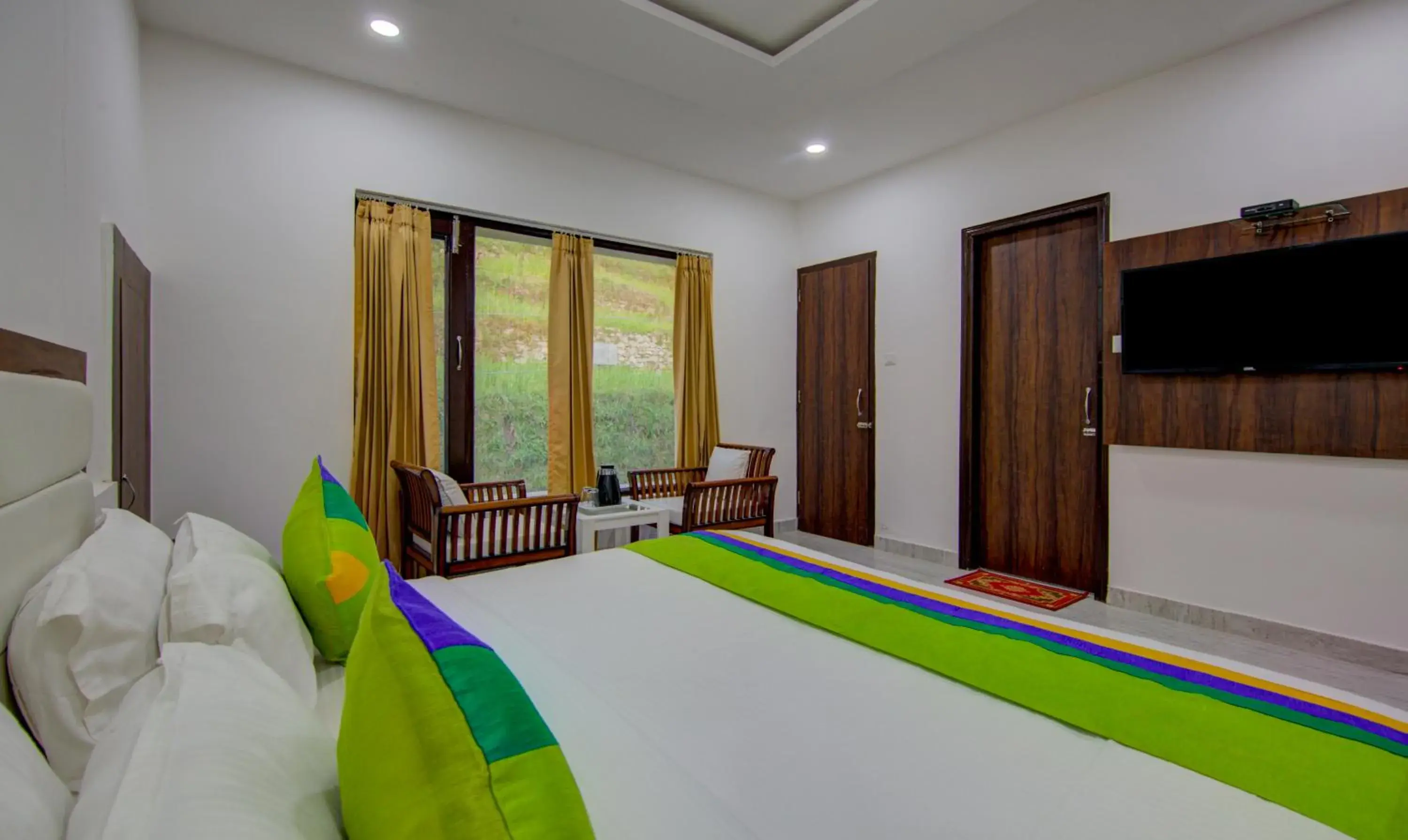 Economy Room With Balcony - single occupancy in Treebo Down Town, Dalhousie Economy Room With Balcony - single occupancy in Treebo Down Town, Dalhousie