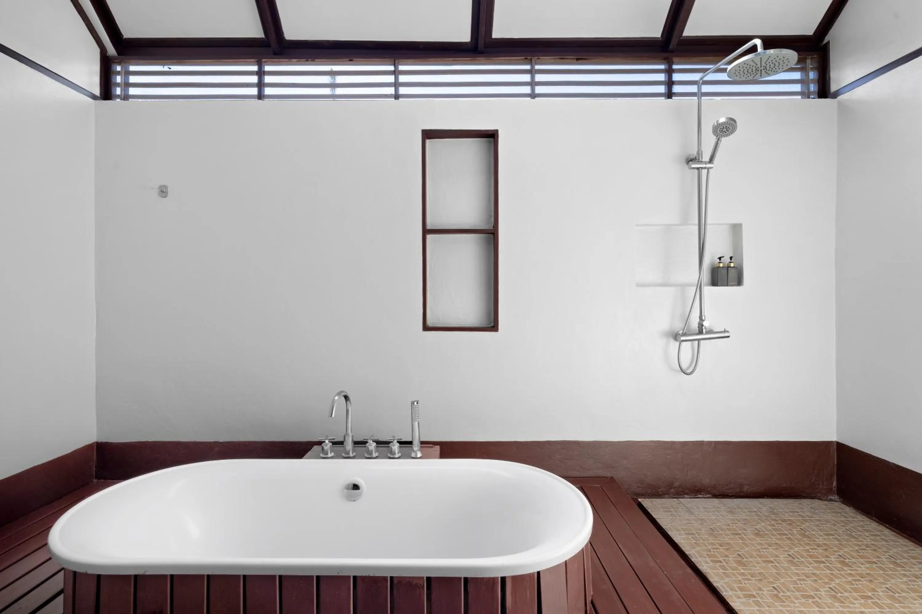 Bathroom in Koh Chang Longstay Resort