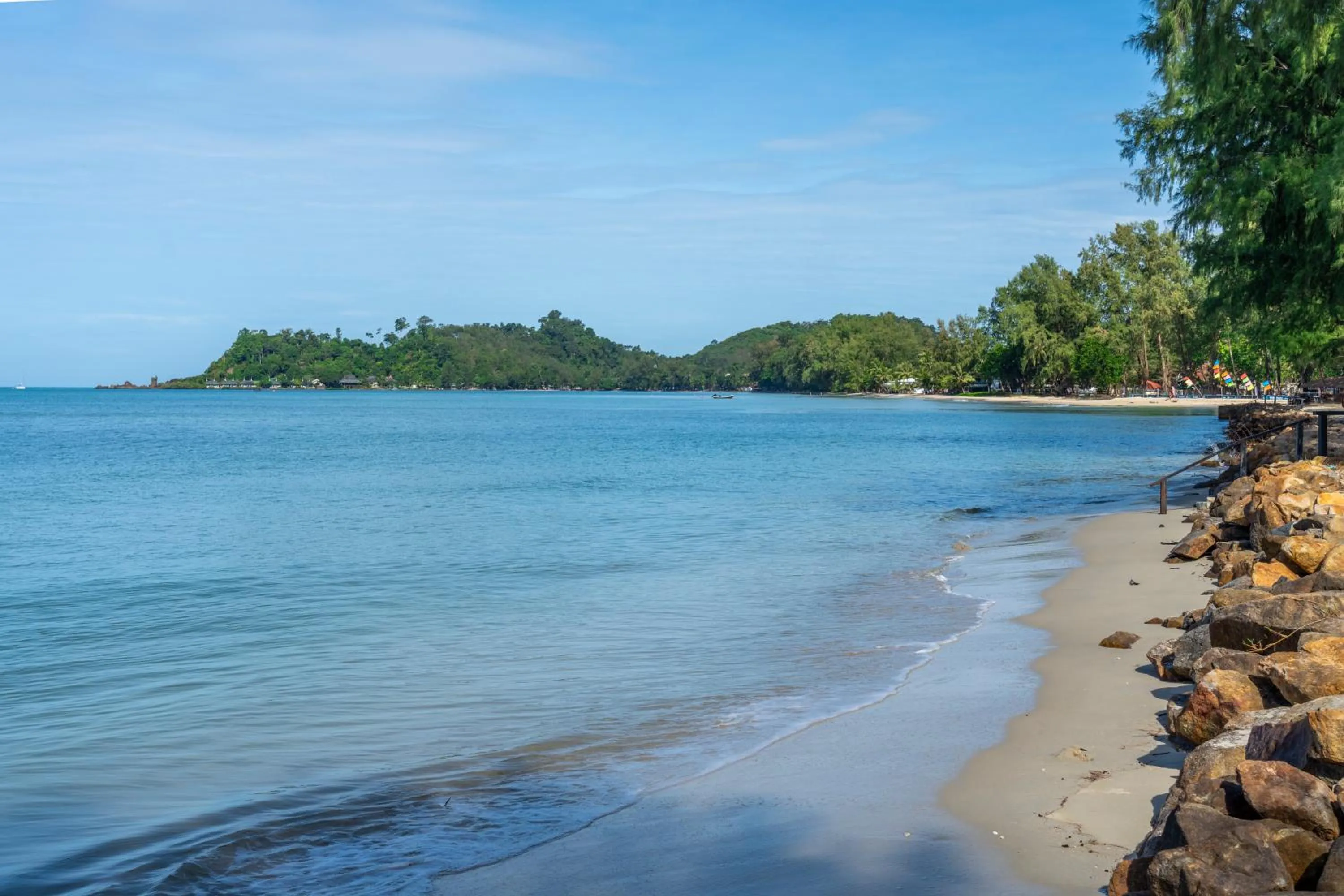 Beach in Koh Chang Longstay Resort