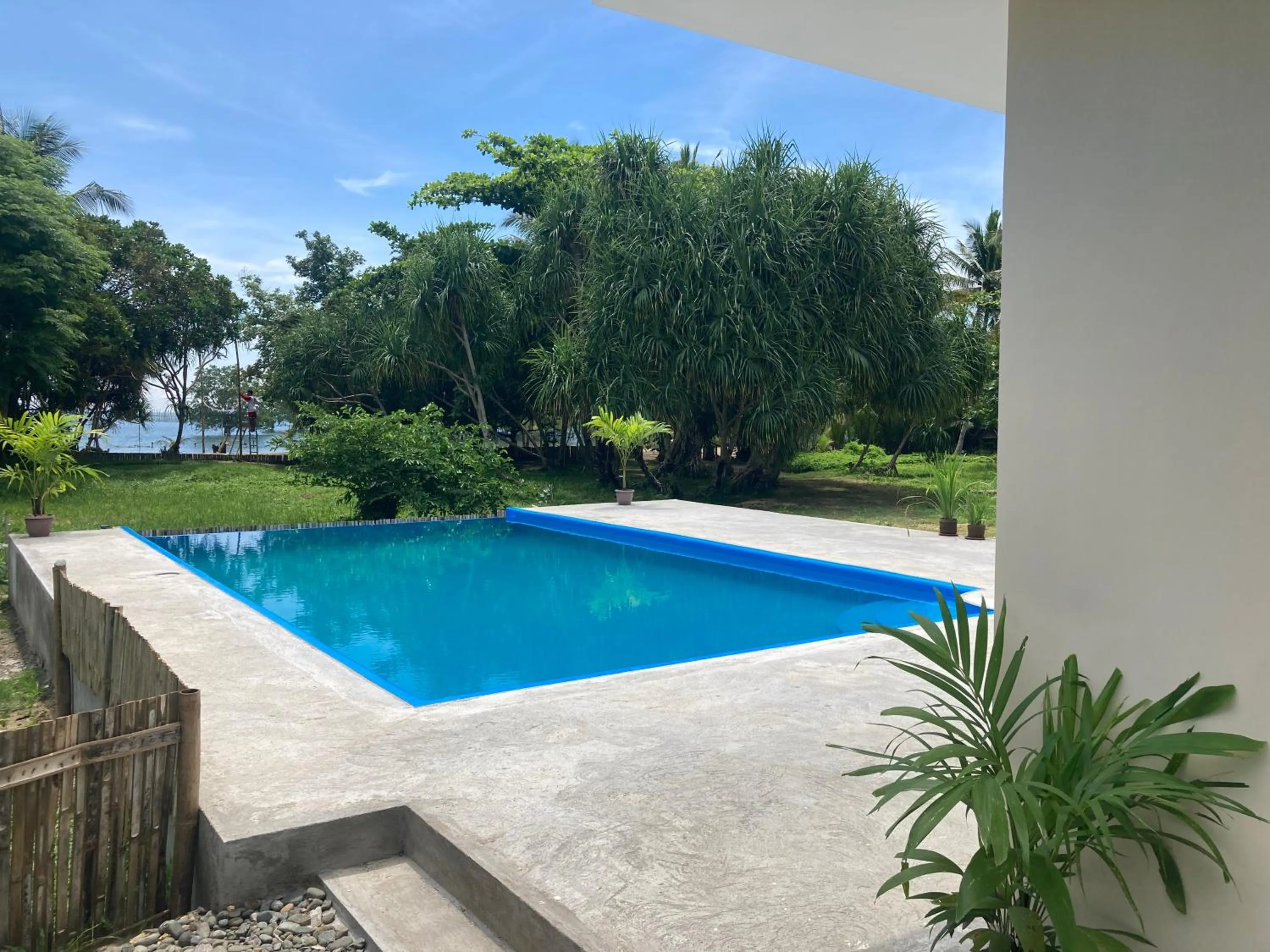 Swimming pool in The Lazy Tiki