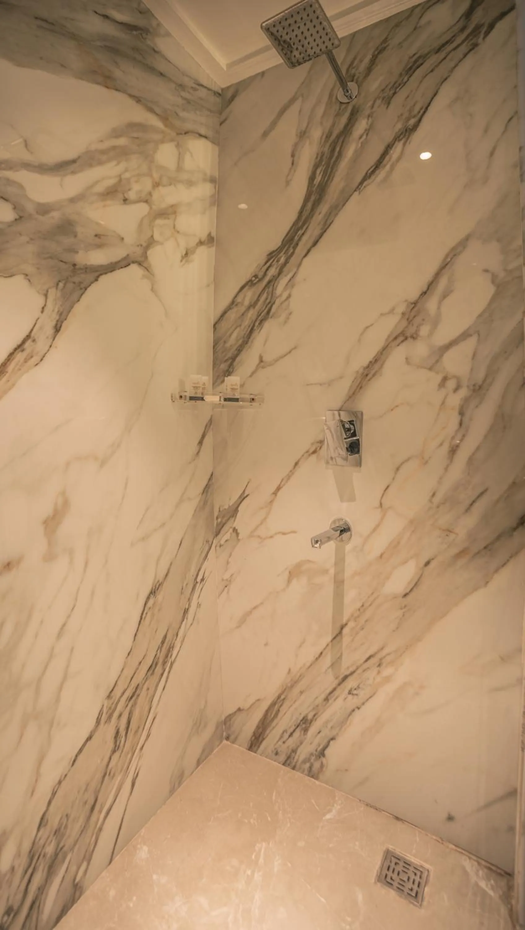 Bathroom in Amritara Kirpa, Amritsar