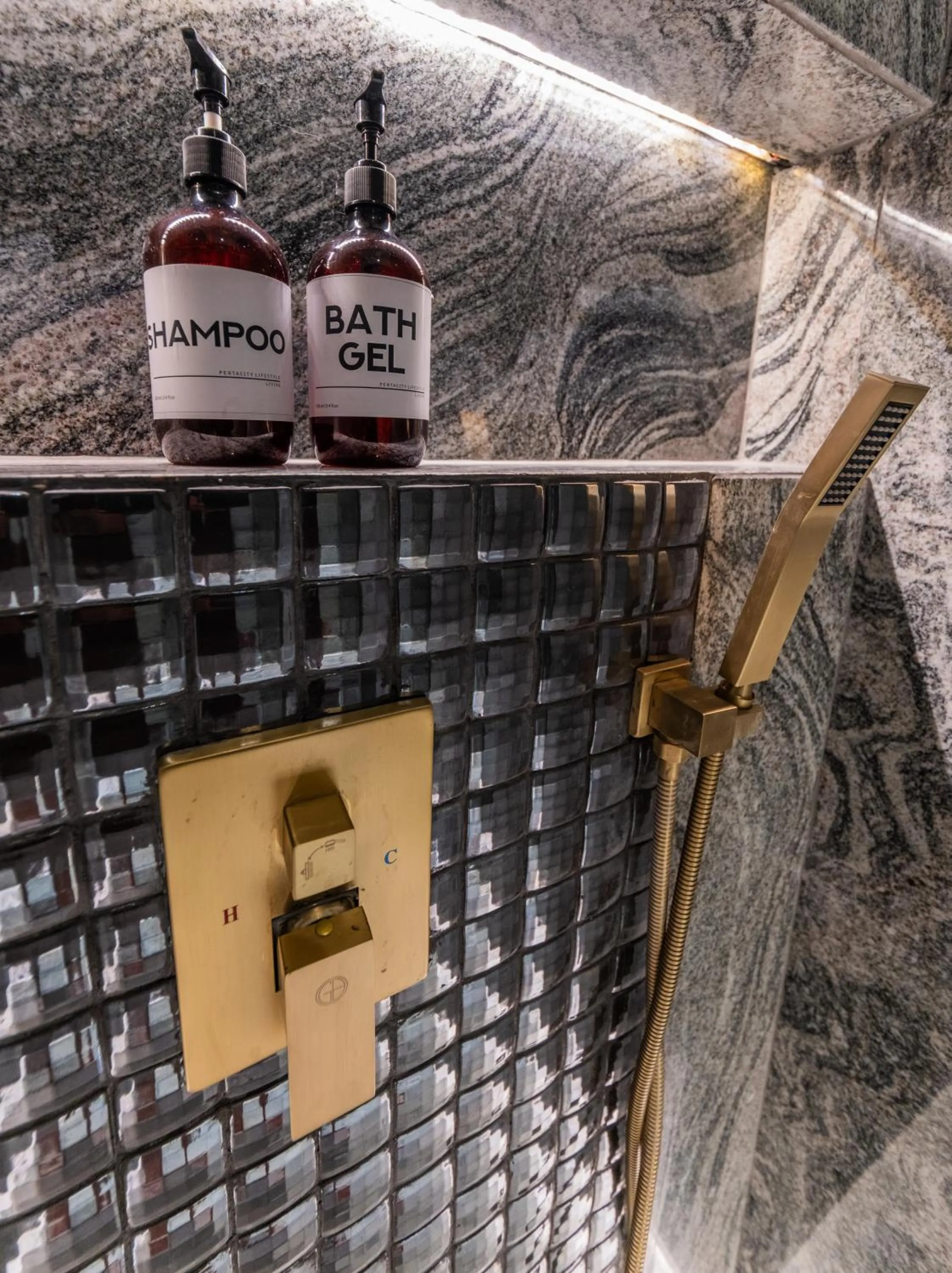 Bathroom in Pentacity Hotel Balikpapan