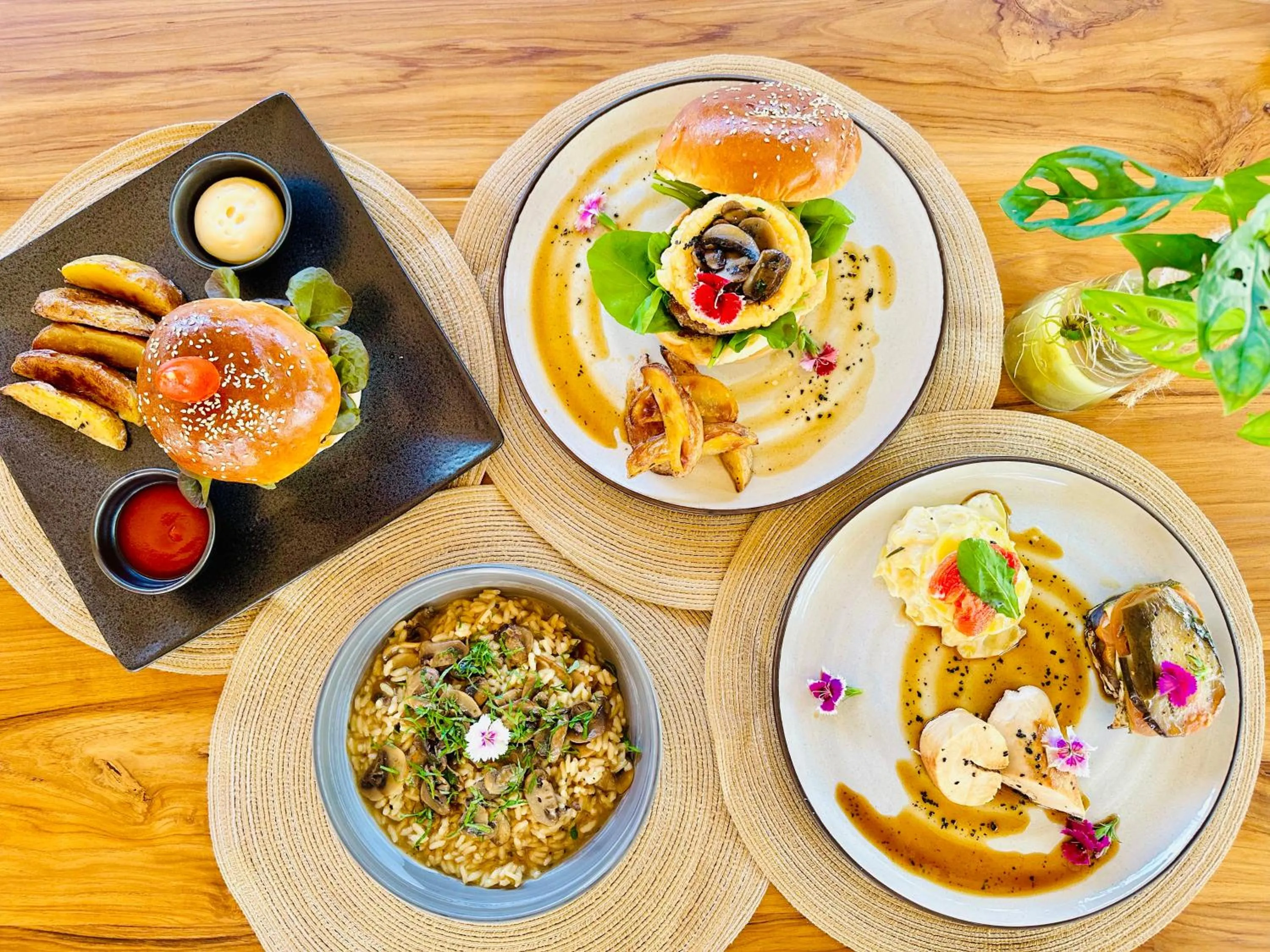 Restaurant/places to eat in Zibá Home Suites