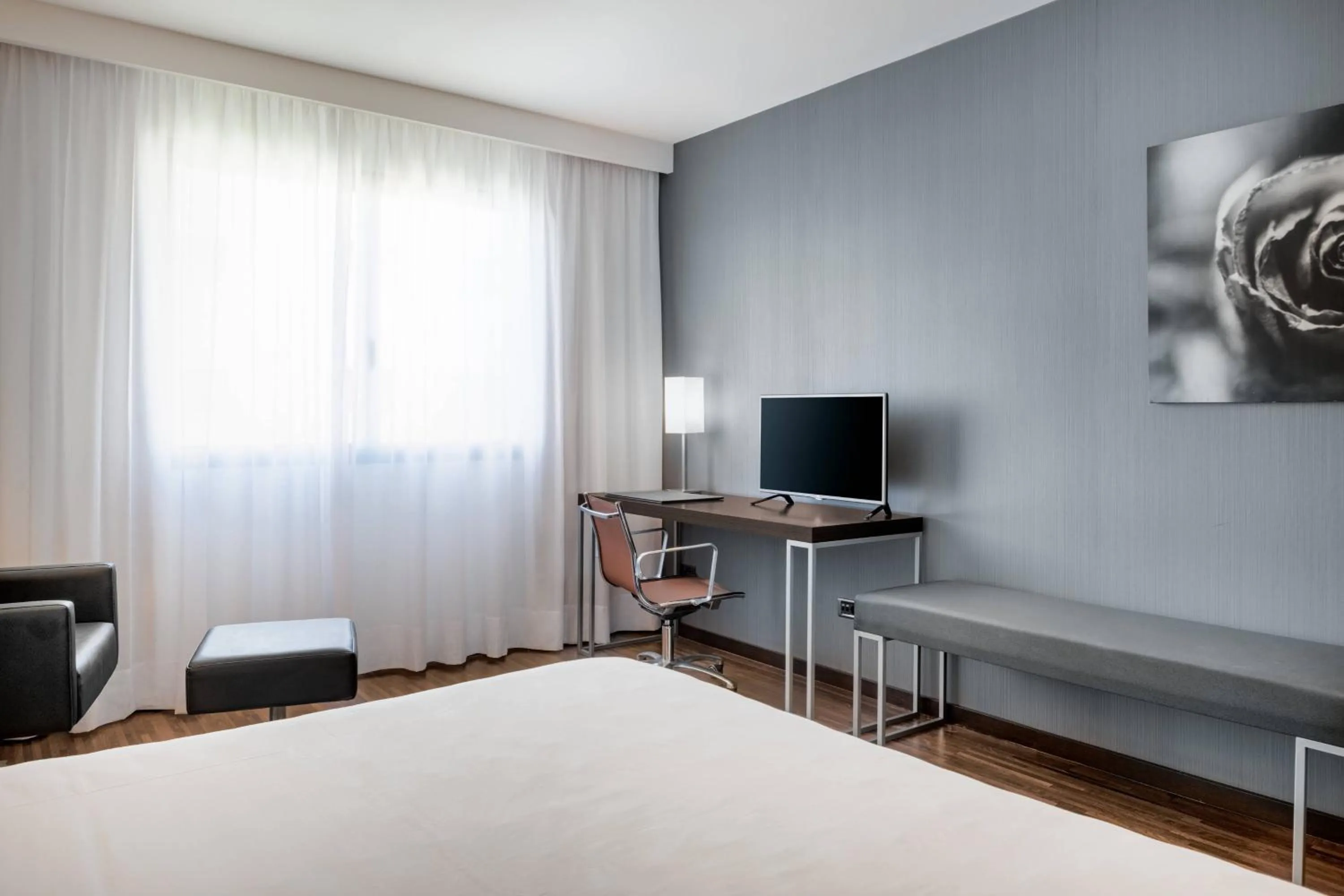 Photo of the whole room, Bed in AC Hotel Algeciras by Marriott