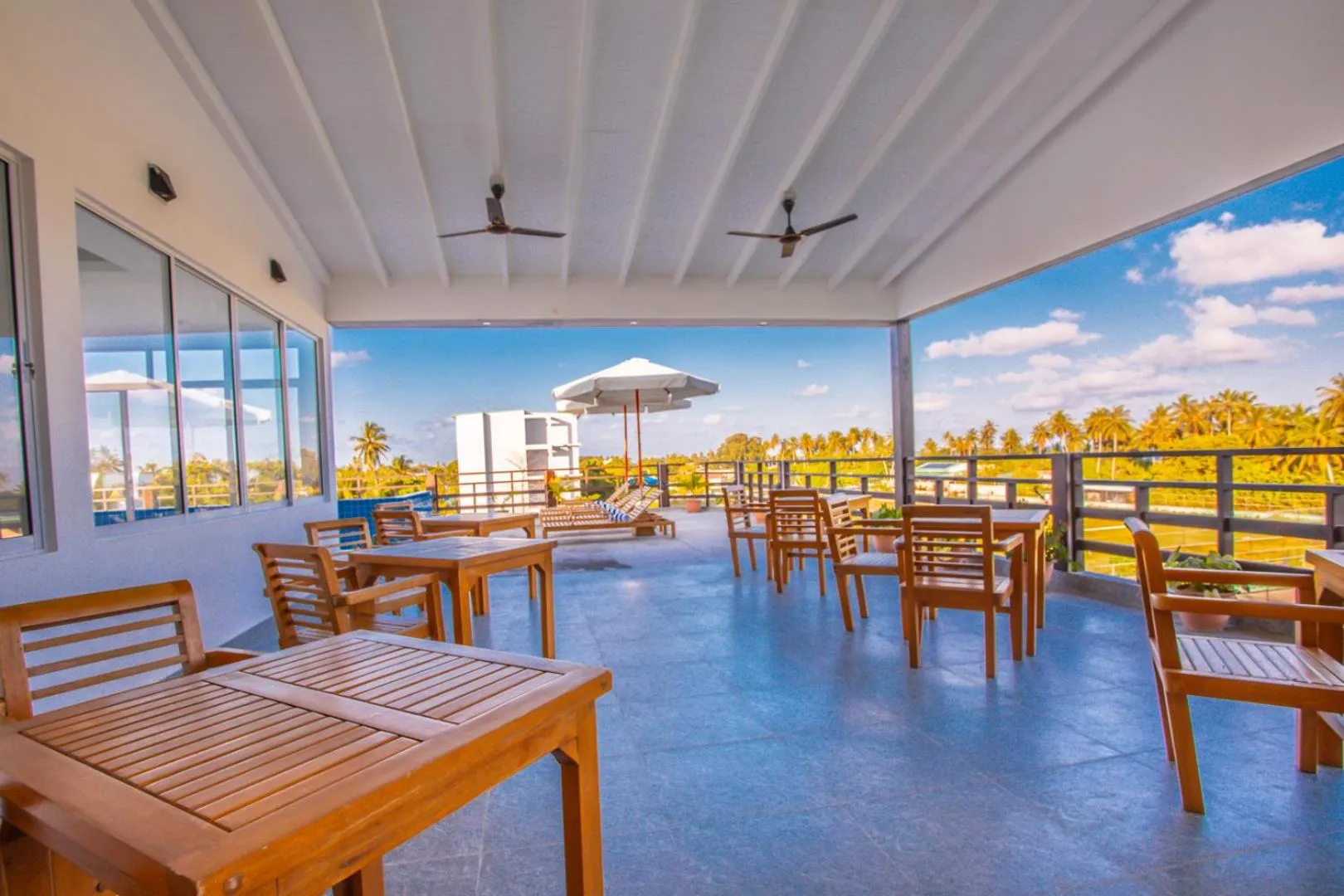 Balcony/Terrace in Dhiguveli Breeze